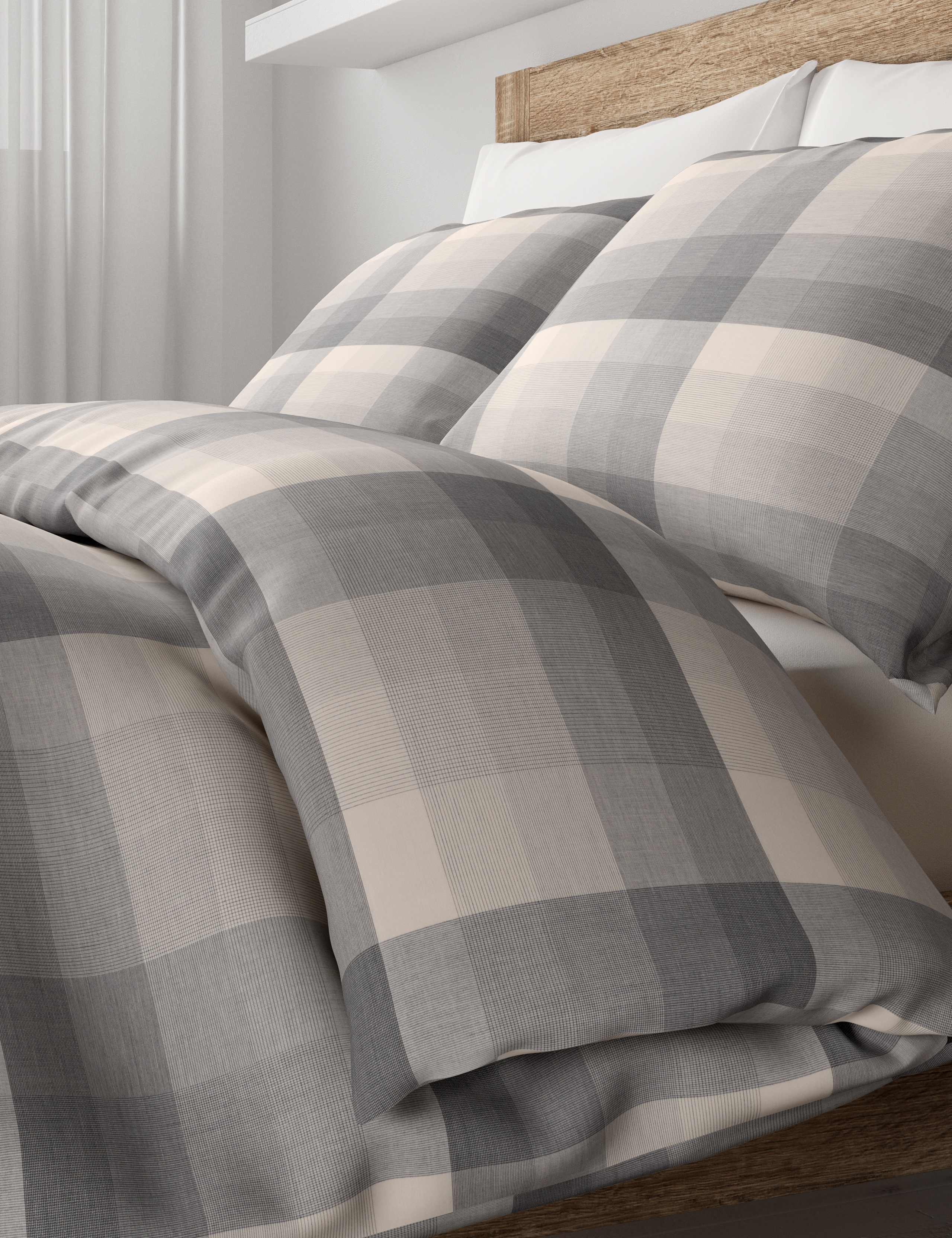 Pure Cotton Checked Bedding Set 3 of 4