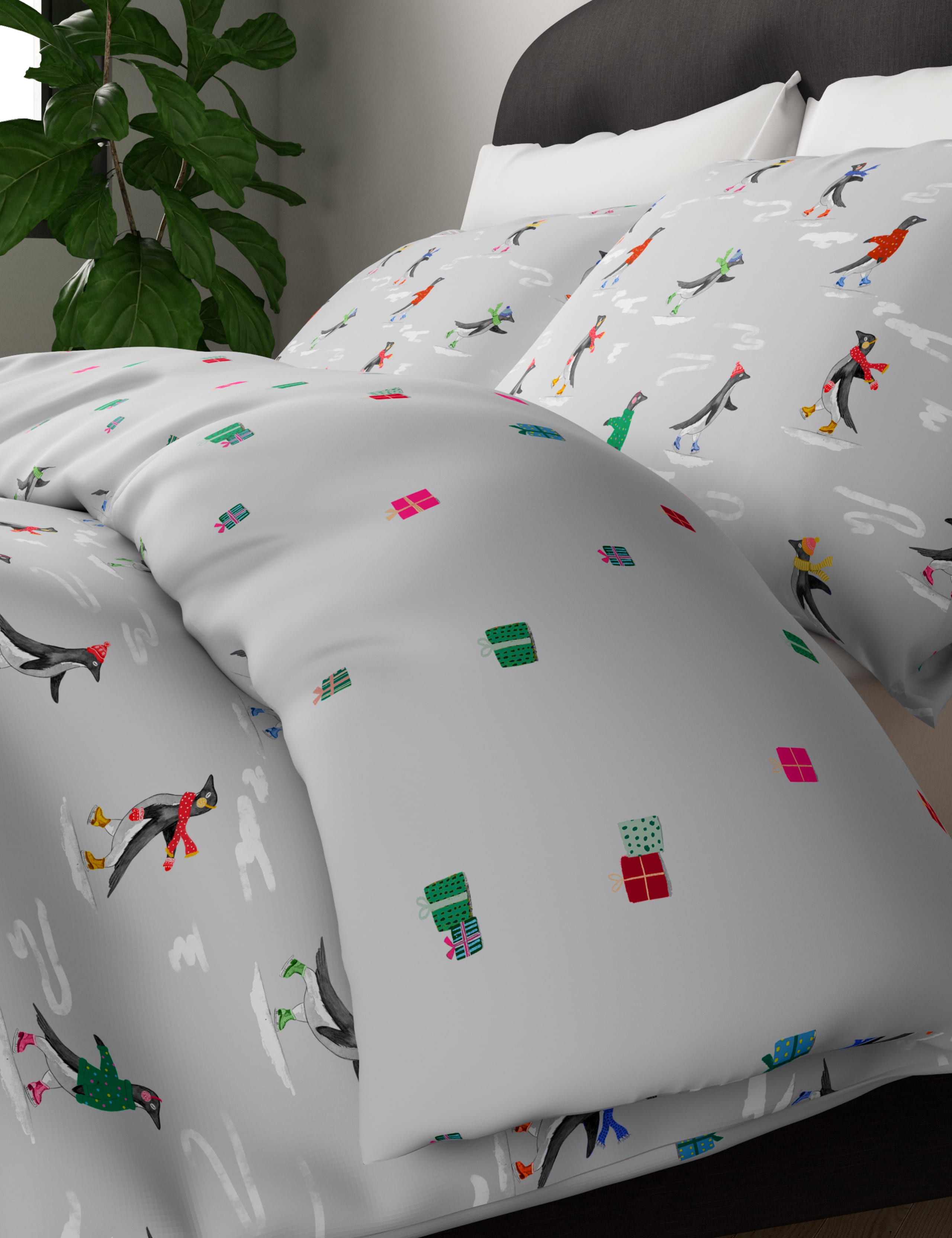 Cotton Rich Penguin Bedding Set 3 of 5