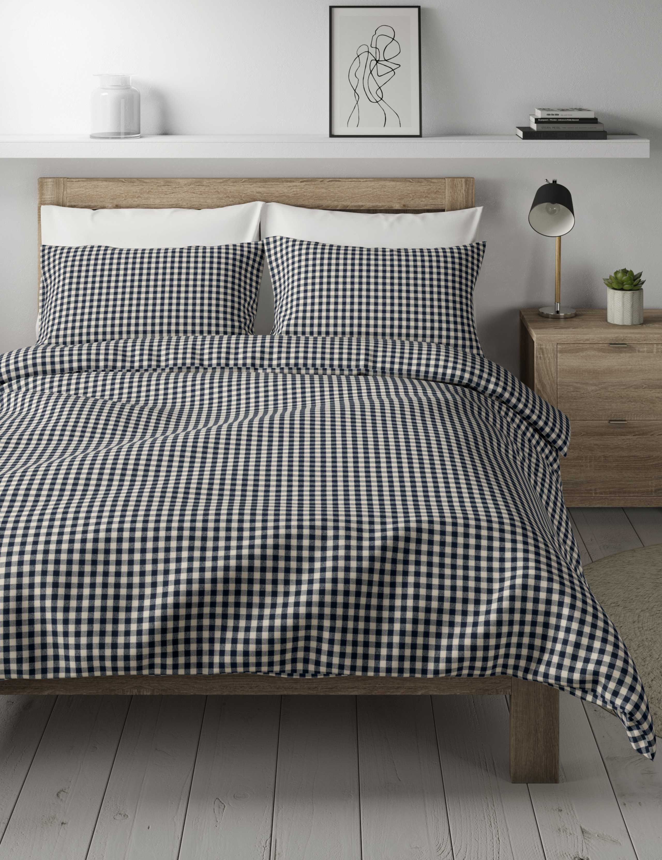 Brushed Cotton Gingham Bedding Set 1 of 4