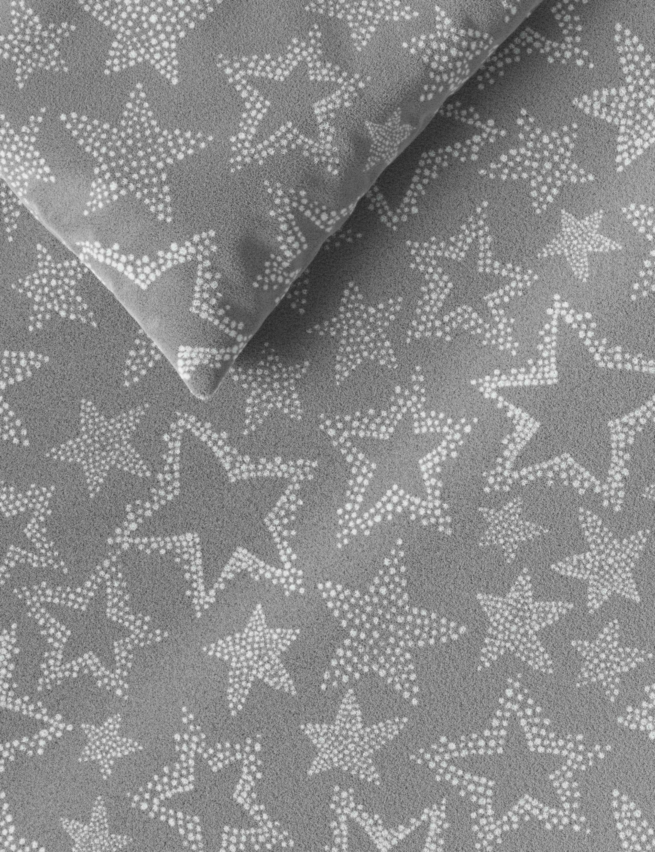Fleece Star Print Bedding Set 2 of 6