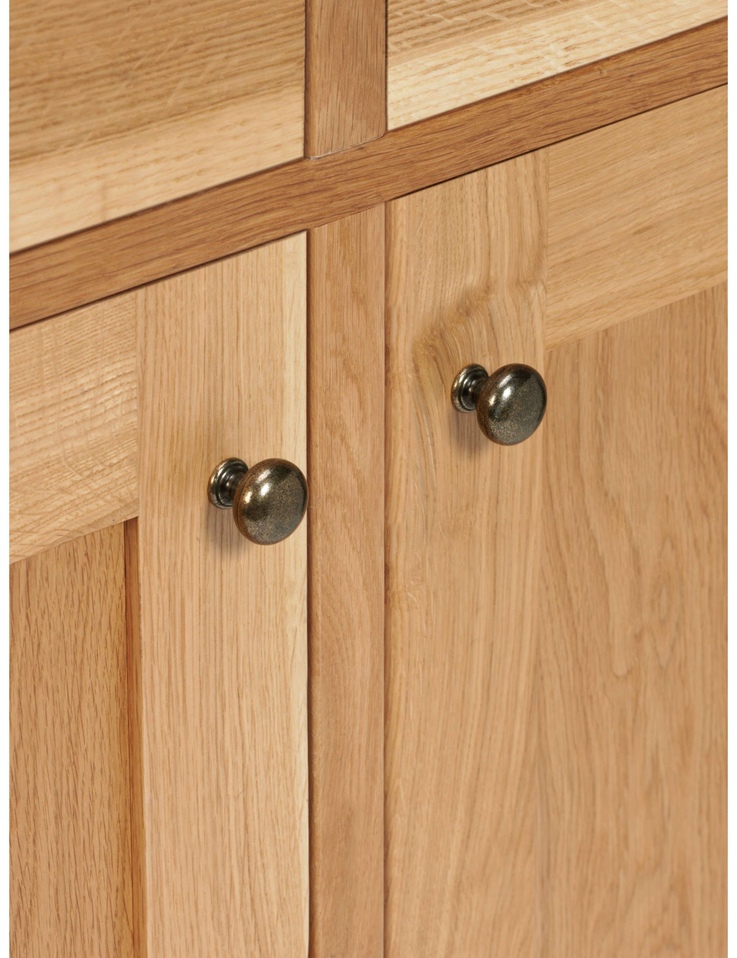 Naseby 2 Door Sideboard 6 of 7