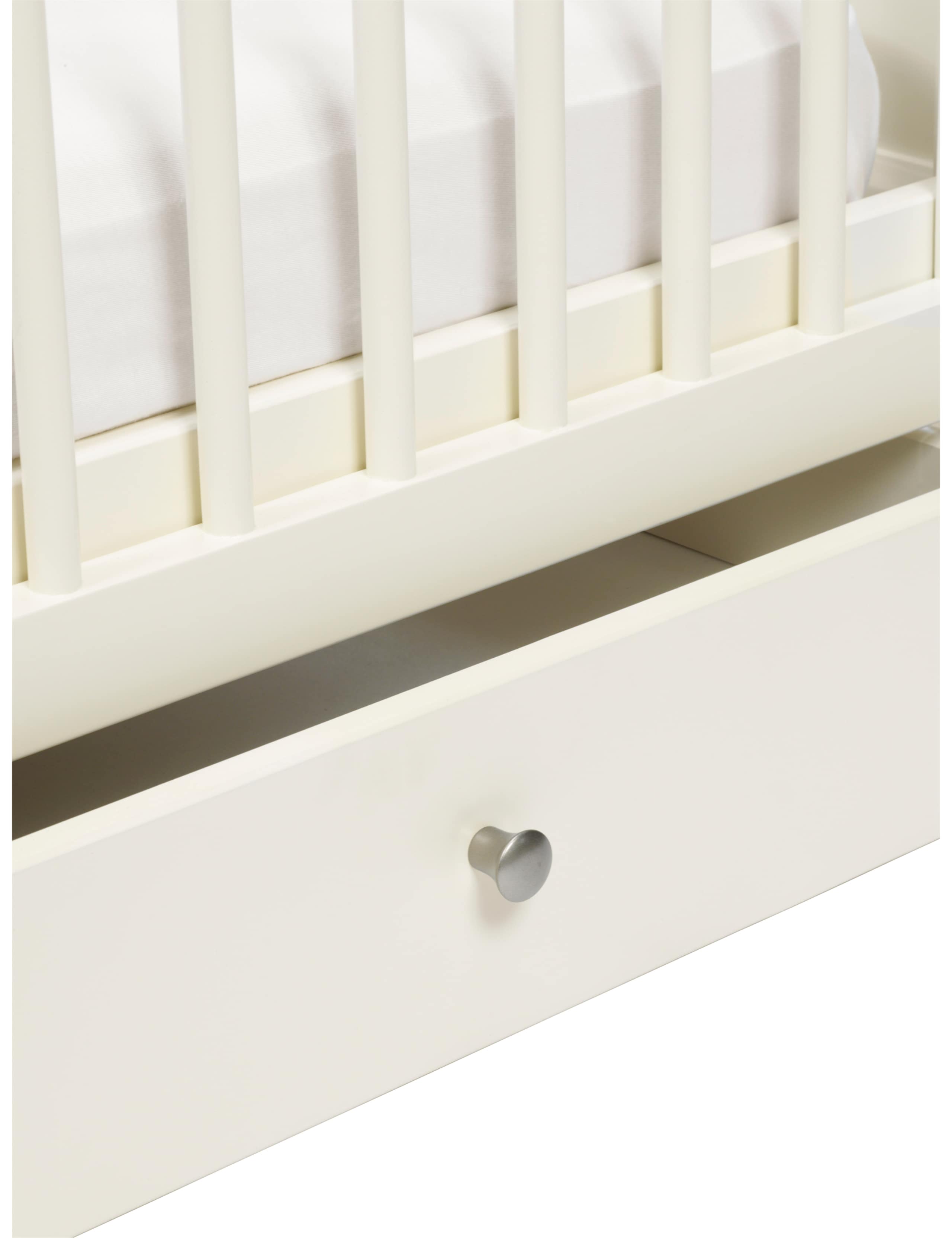 Hastings Ivory Cot Bed 9 of 10