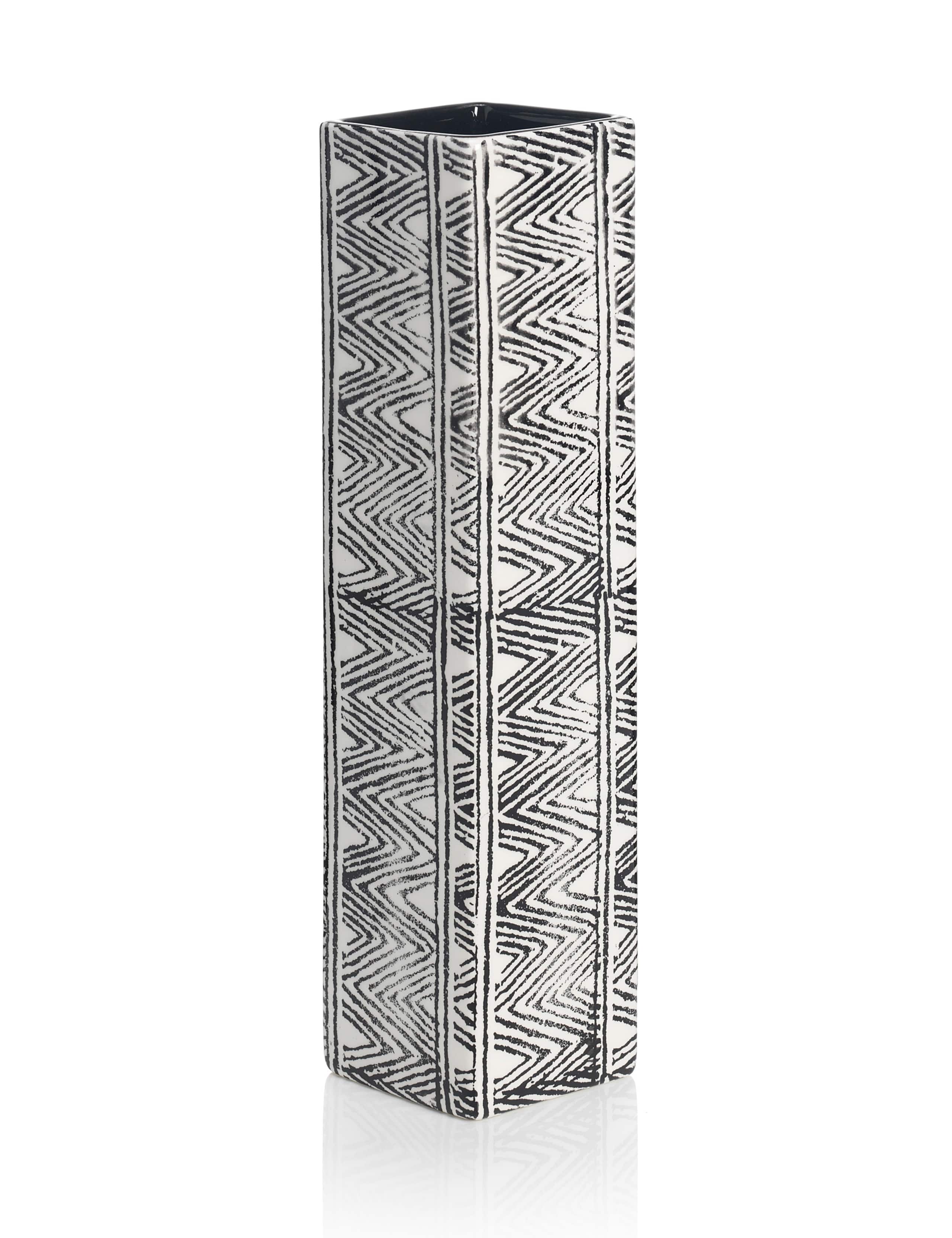 Tribal Zig Zag Design Vase 1 of 1