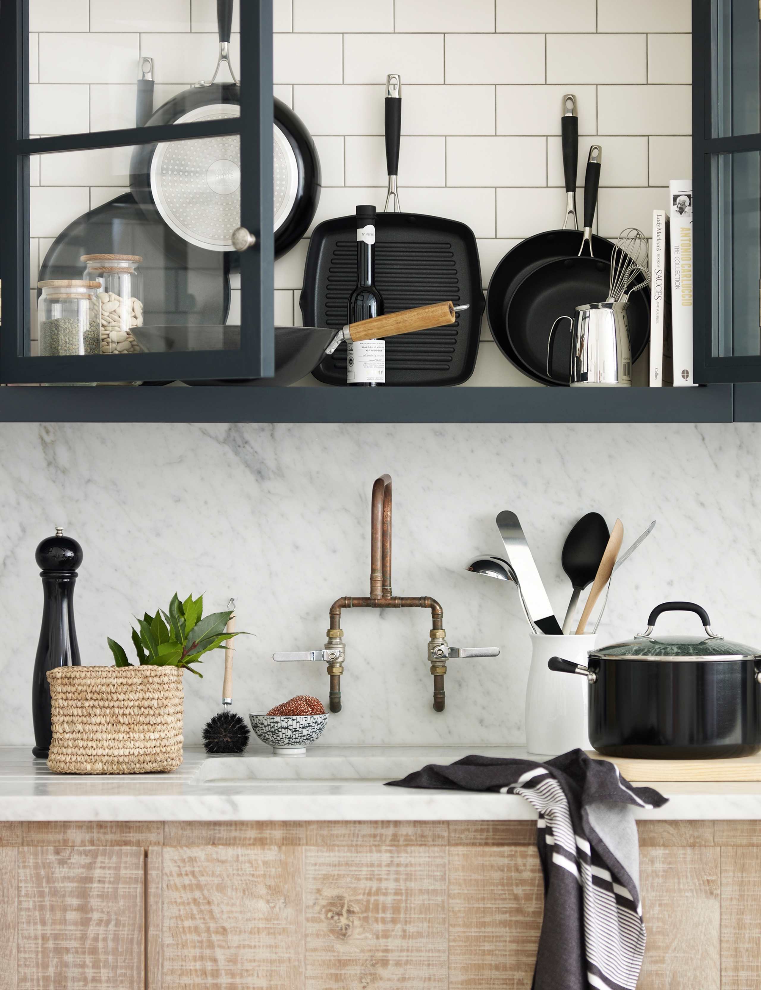 Aluminium 26cm Large Non-Stick Griddle Pan 2 of 2