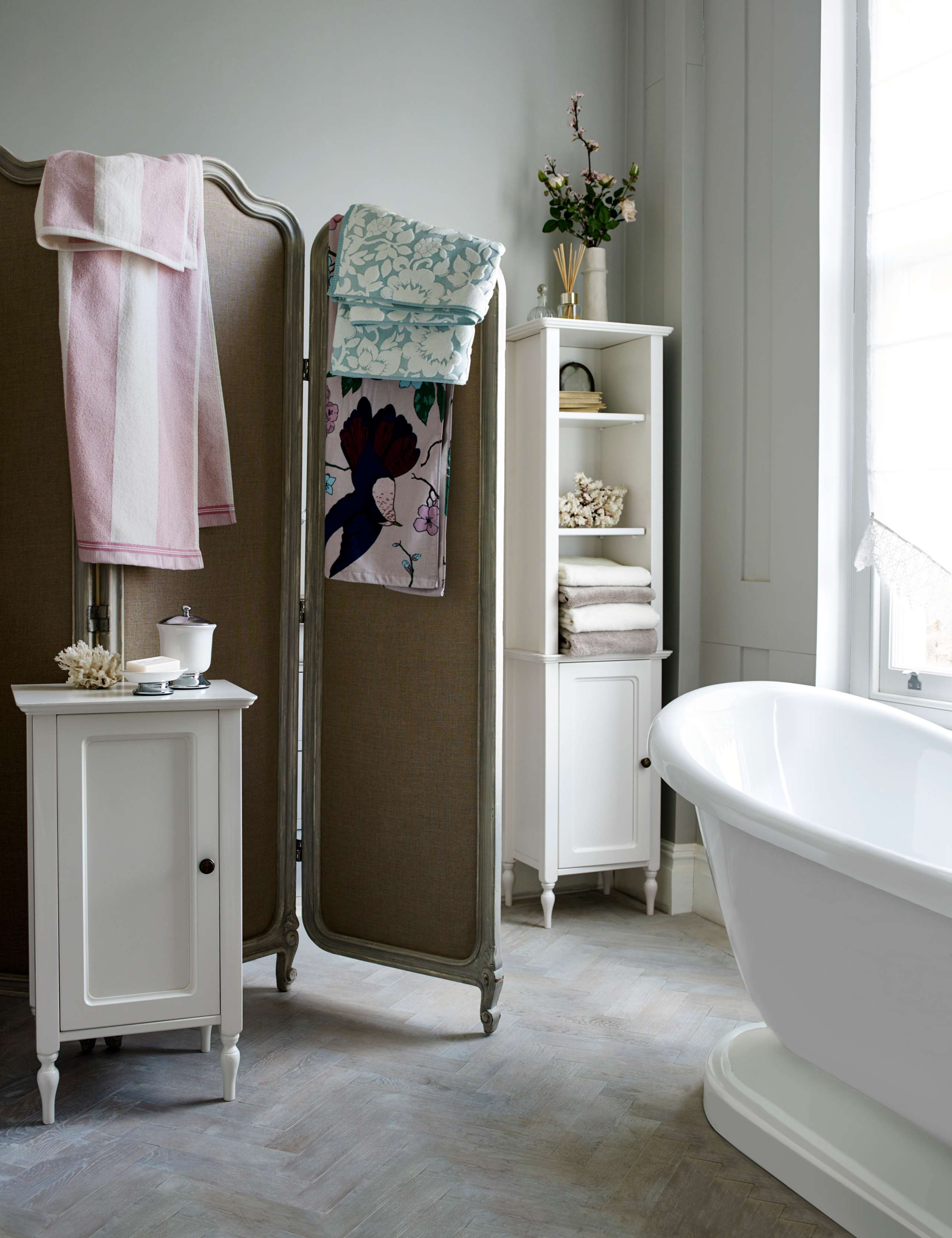 Lucille Floor Cabinet - Self Assembly 8 of 8