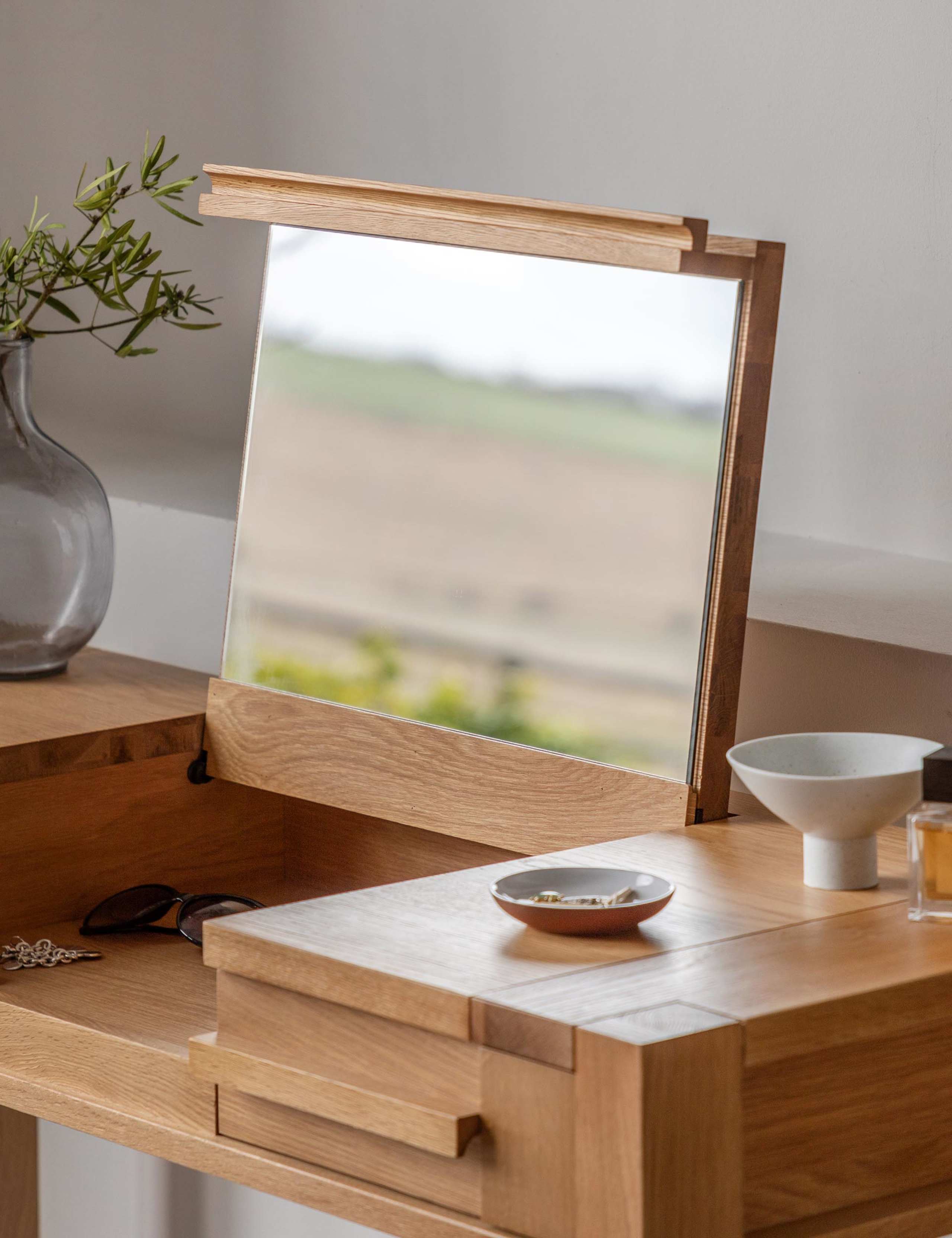 Sonoma™ Dressing Table & Stool 5 of 13