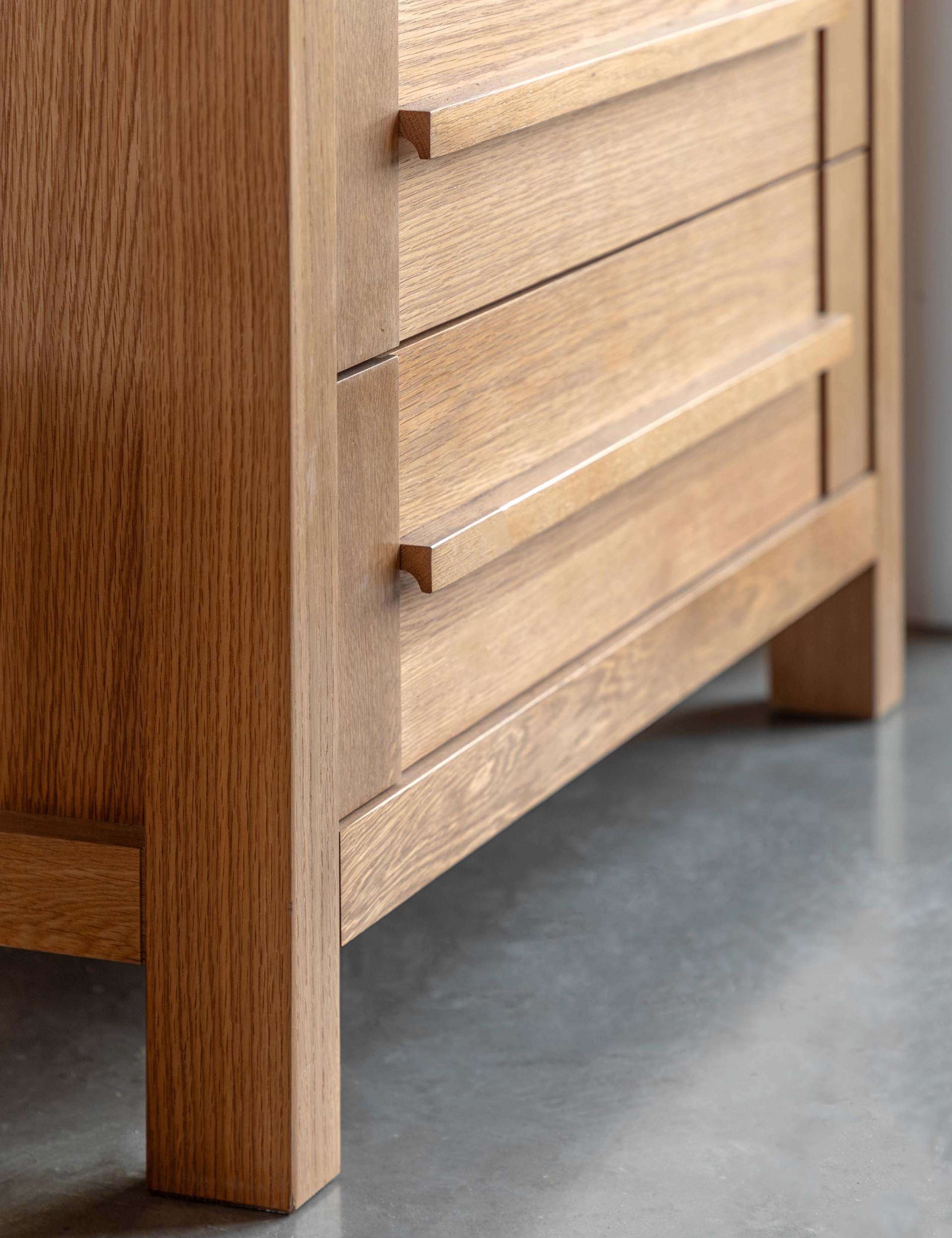 Sonoma™ 6 Drawer Chest 4 of 12