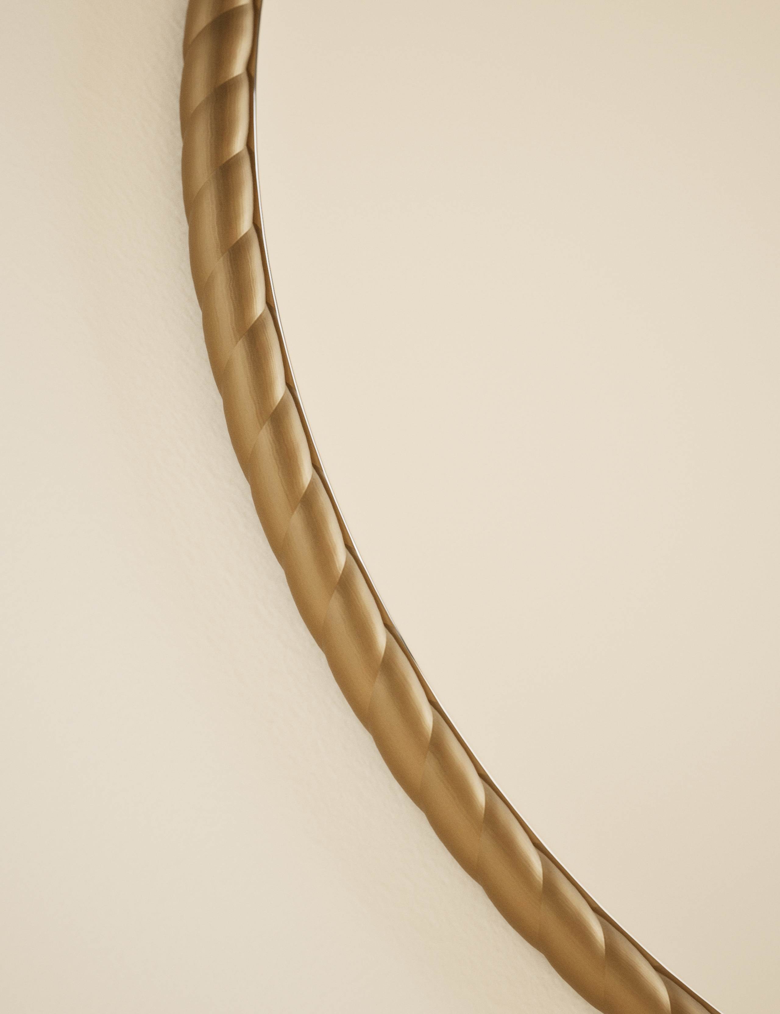 Twisted Metal Round Mirror 60cm 4 of 6
