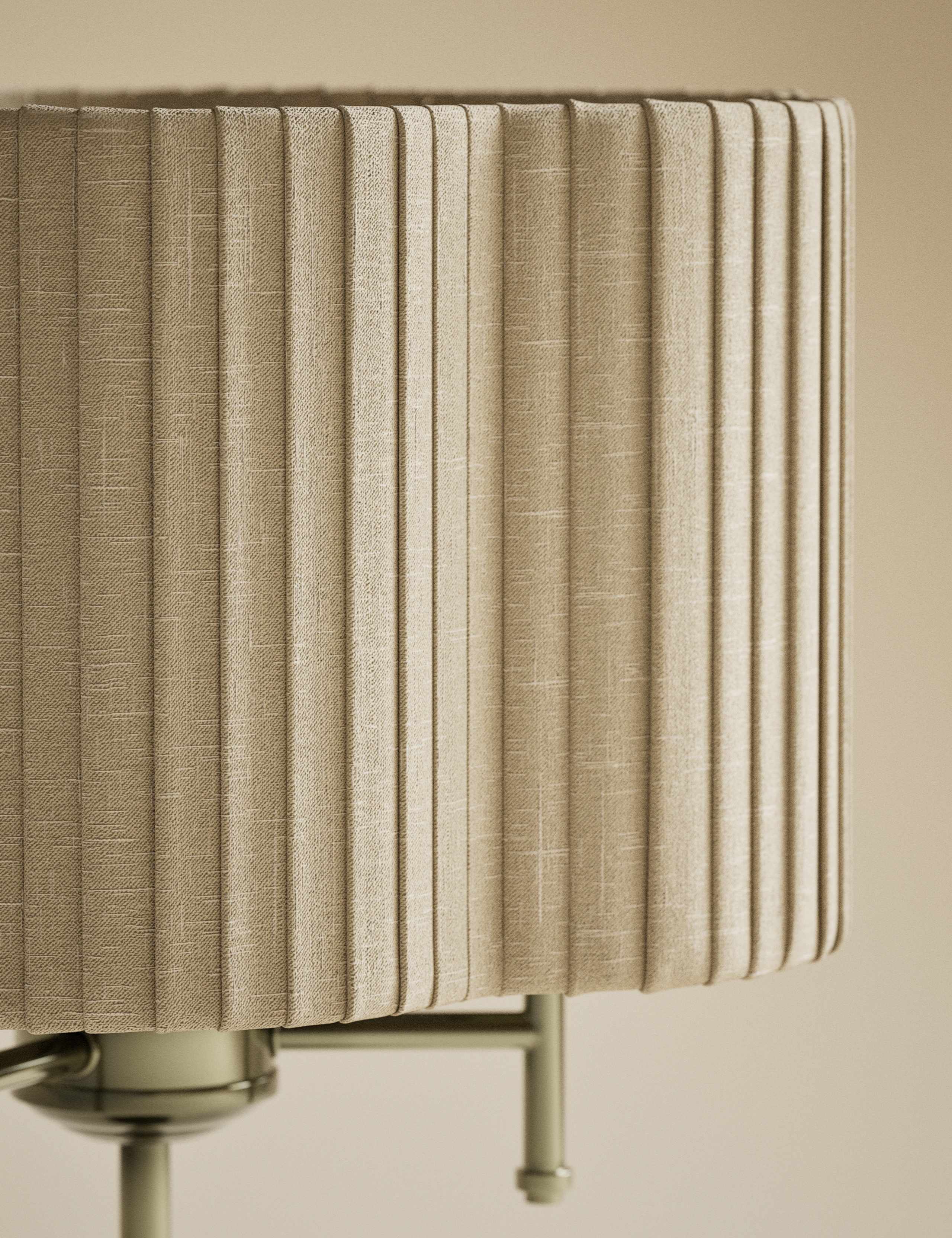 Scallop Pleated Shade Brass Base Table Lamp 6 of 6