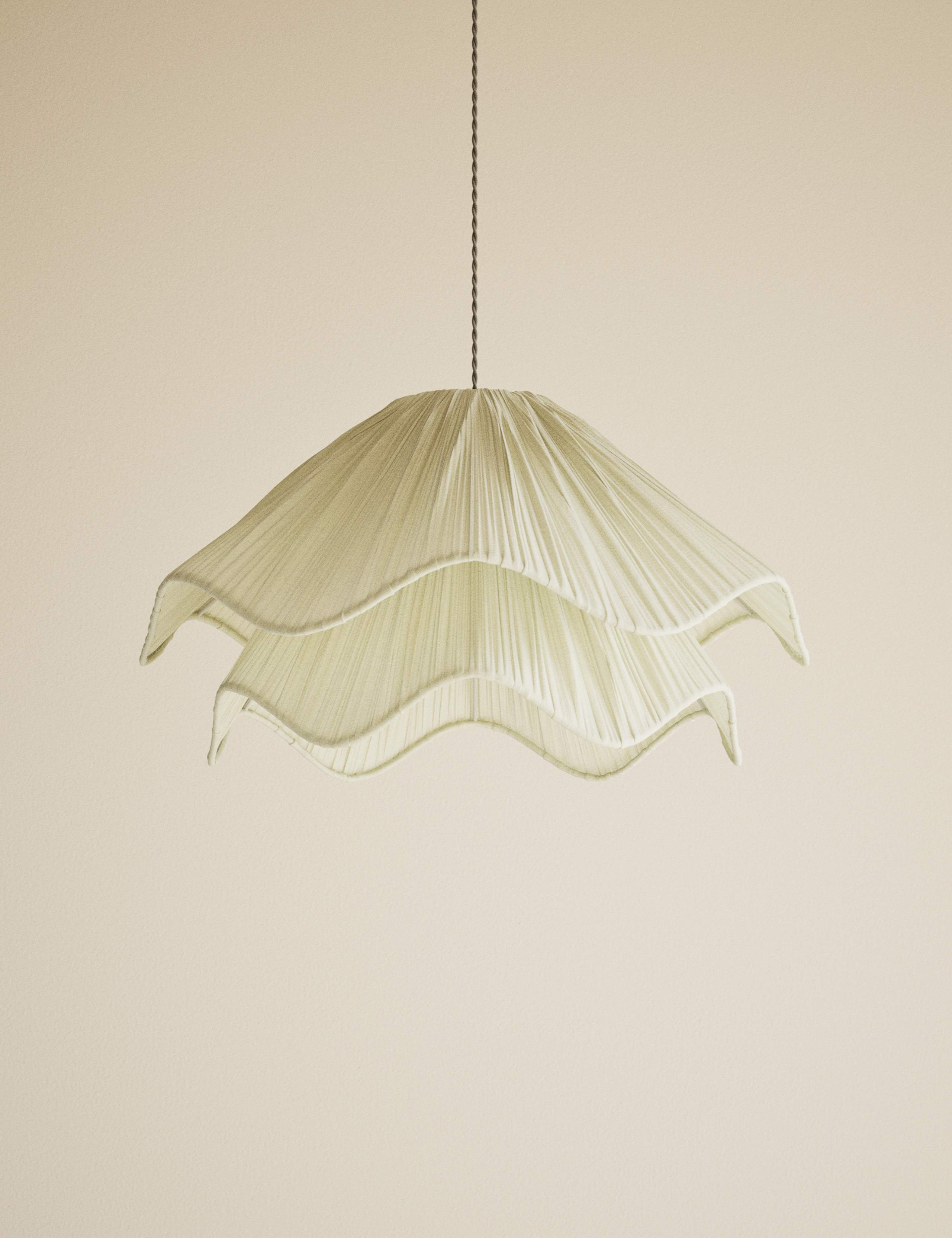 Double Layer Wave Pleated Easy Fit Shade 4 of 6