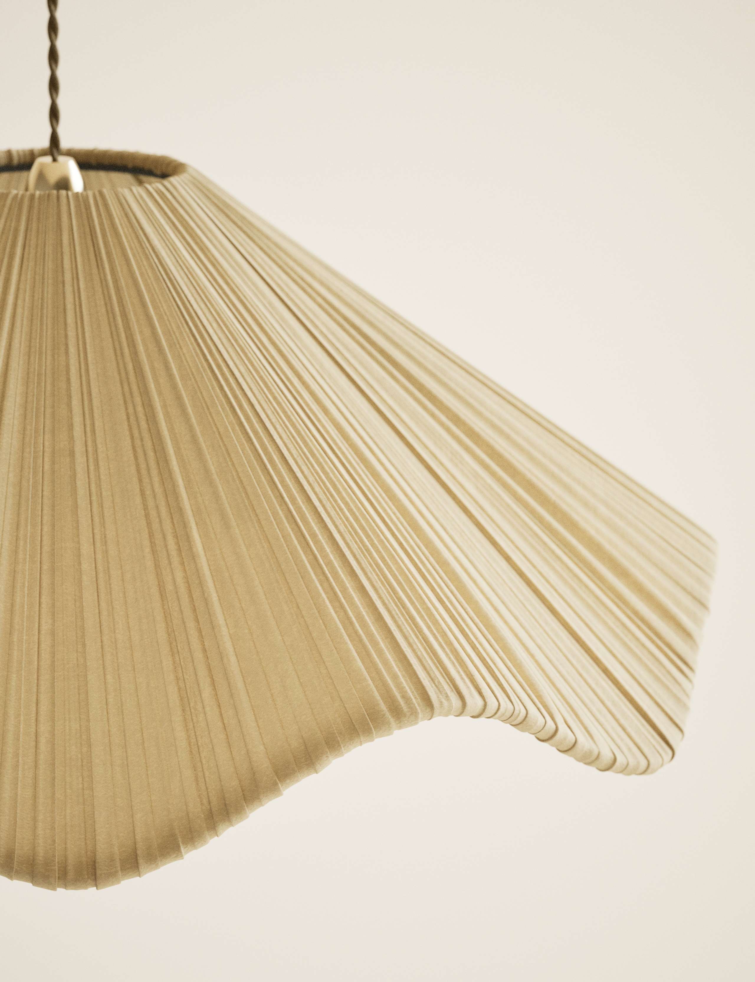 Pleated Wave Large Easy Fit Shade 5 of 5