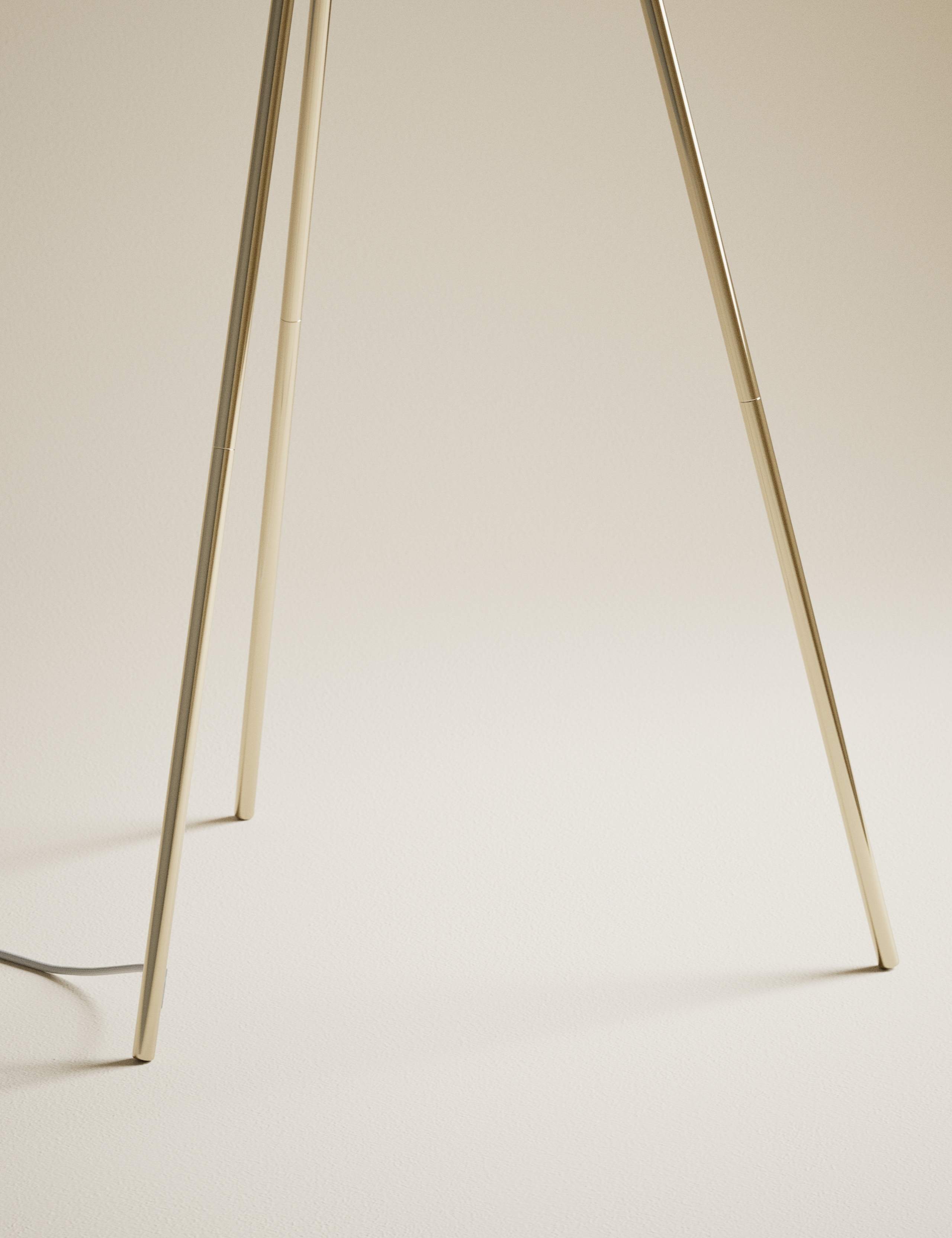 Metal Tripod Floor Lamp 4 of 5