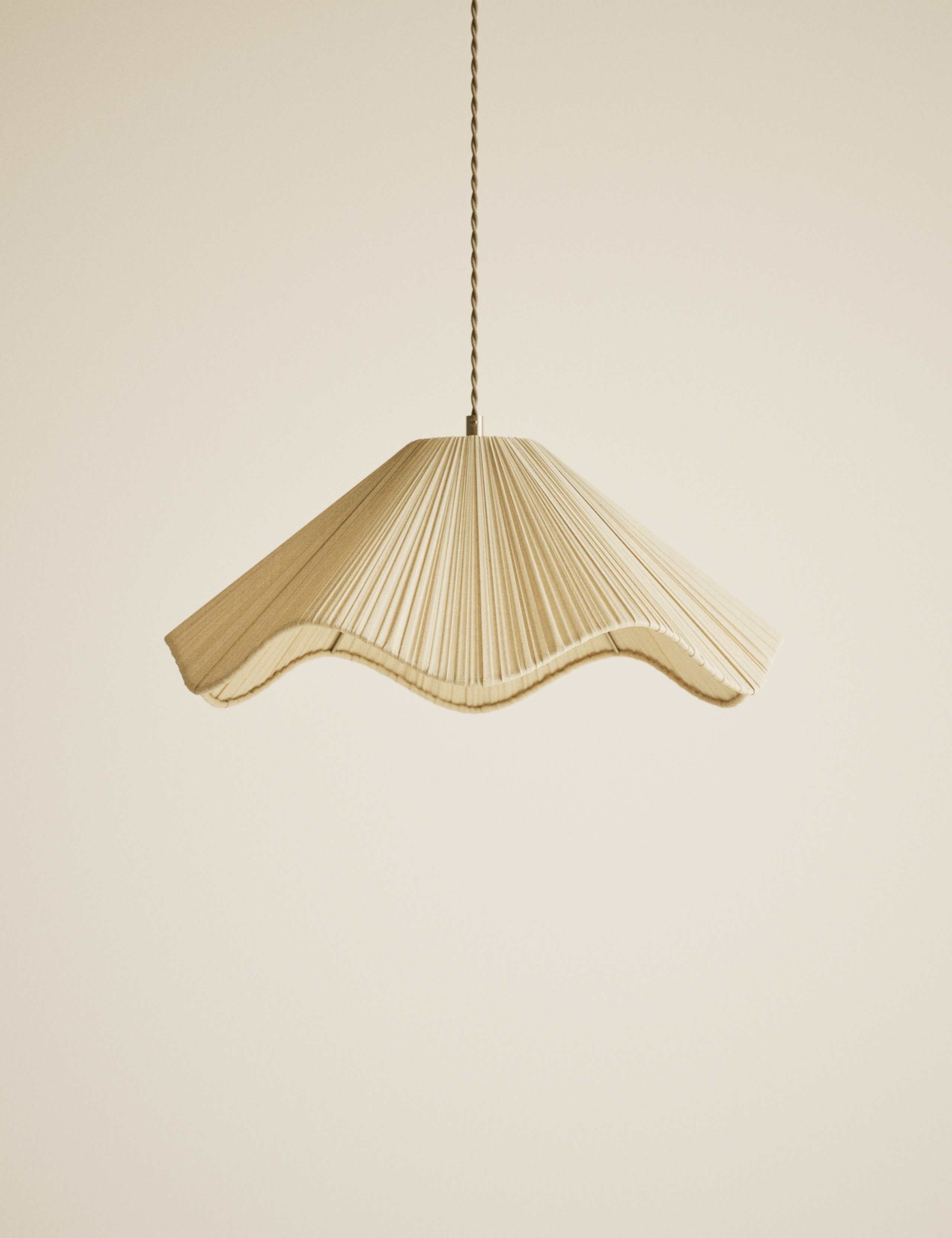 Wave Pleated Easy Fit Ceiling Lamp Shade 3 of 5