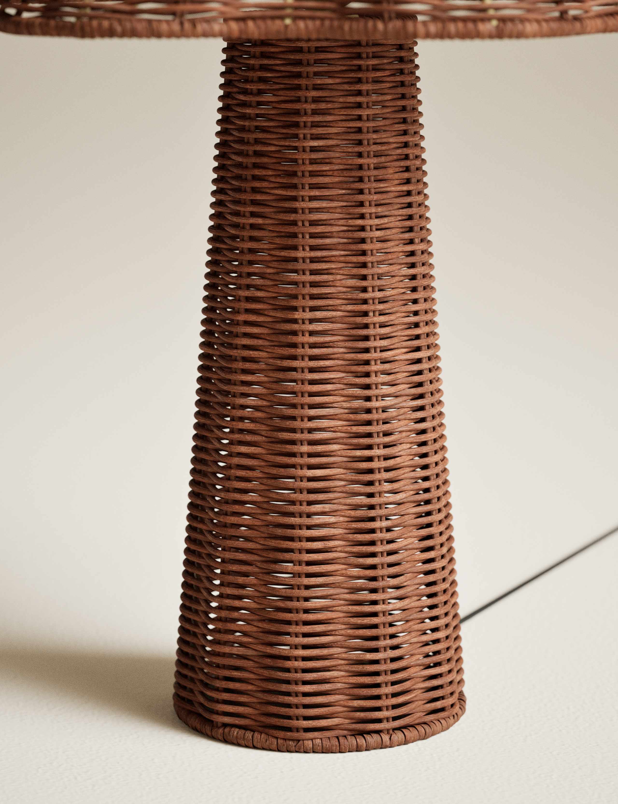 All Over Wicker Scallop Table Lamp 4 of 4