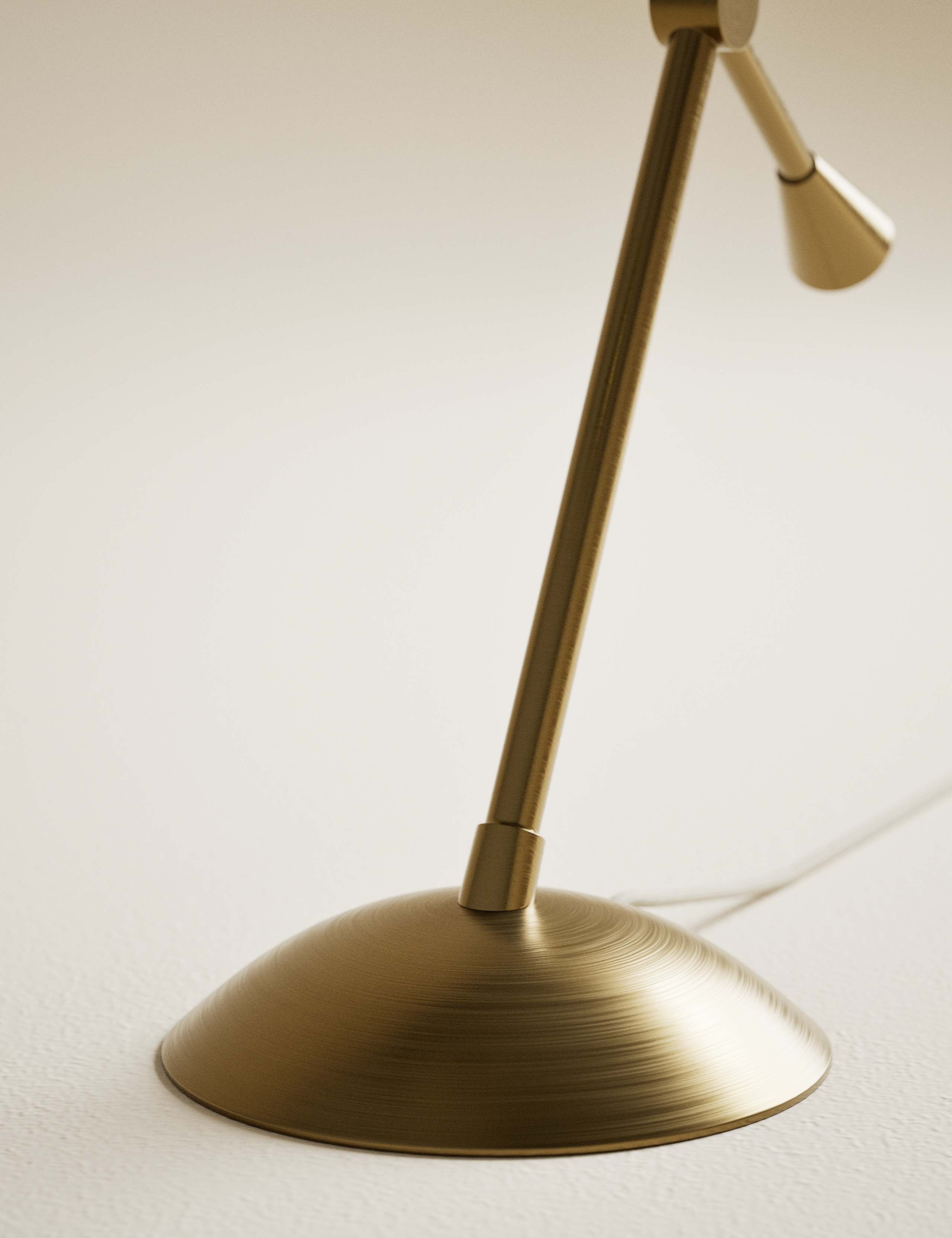 Metal Head Desk Table Lamp 4 of 4
