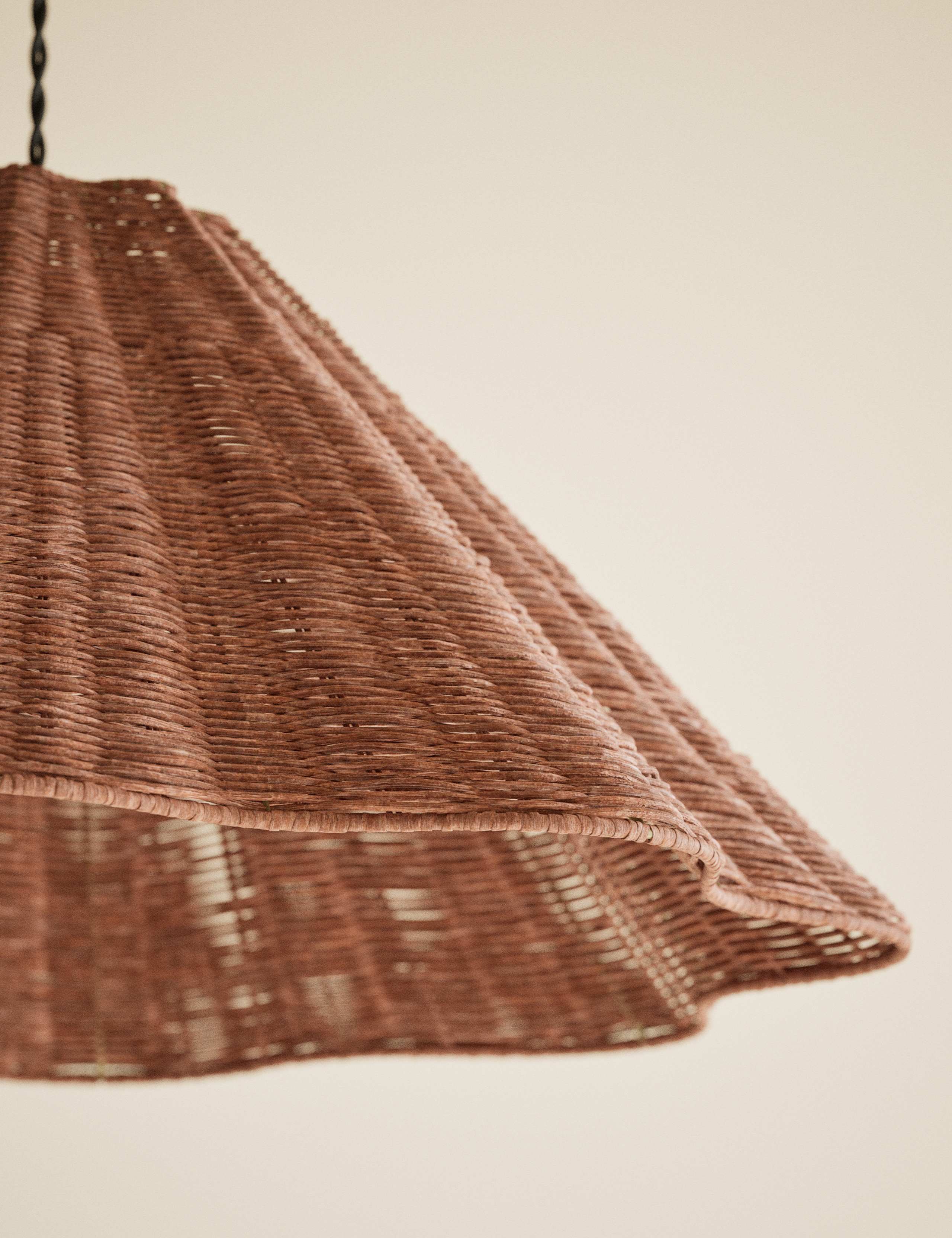 Rattan Scallop Large Easy Fit Lamp Shade 3 of 3