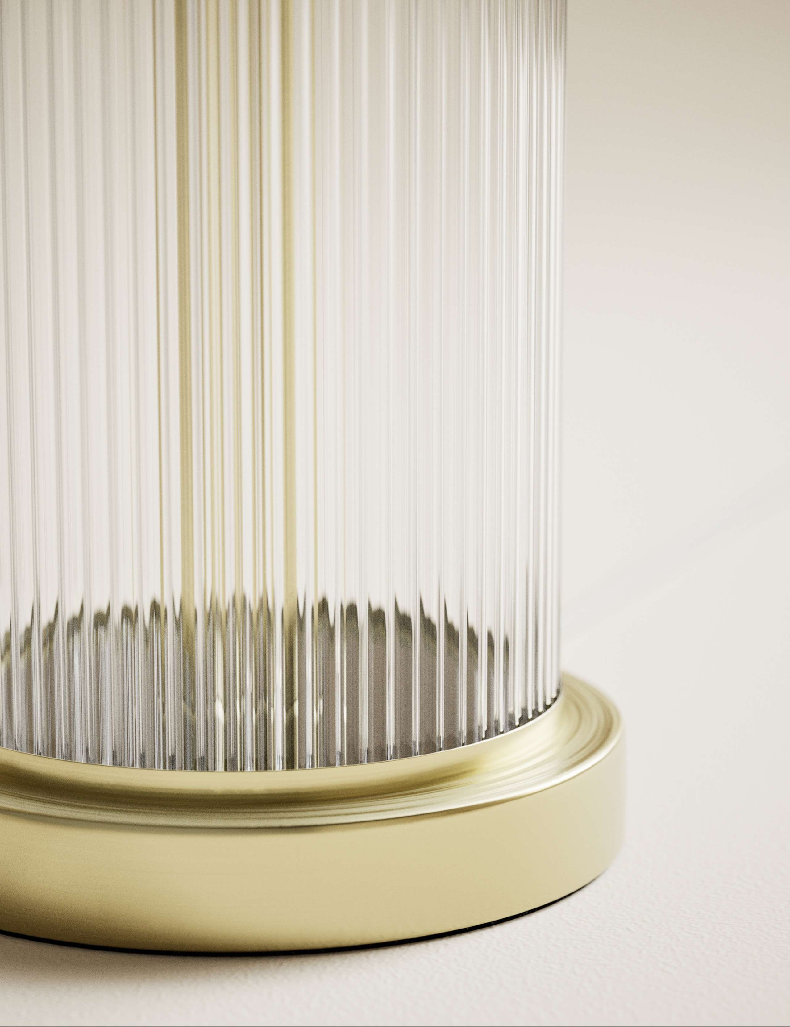 Monroe Table Lamp 5 of 6