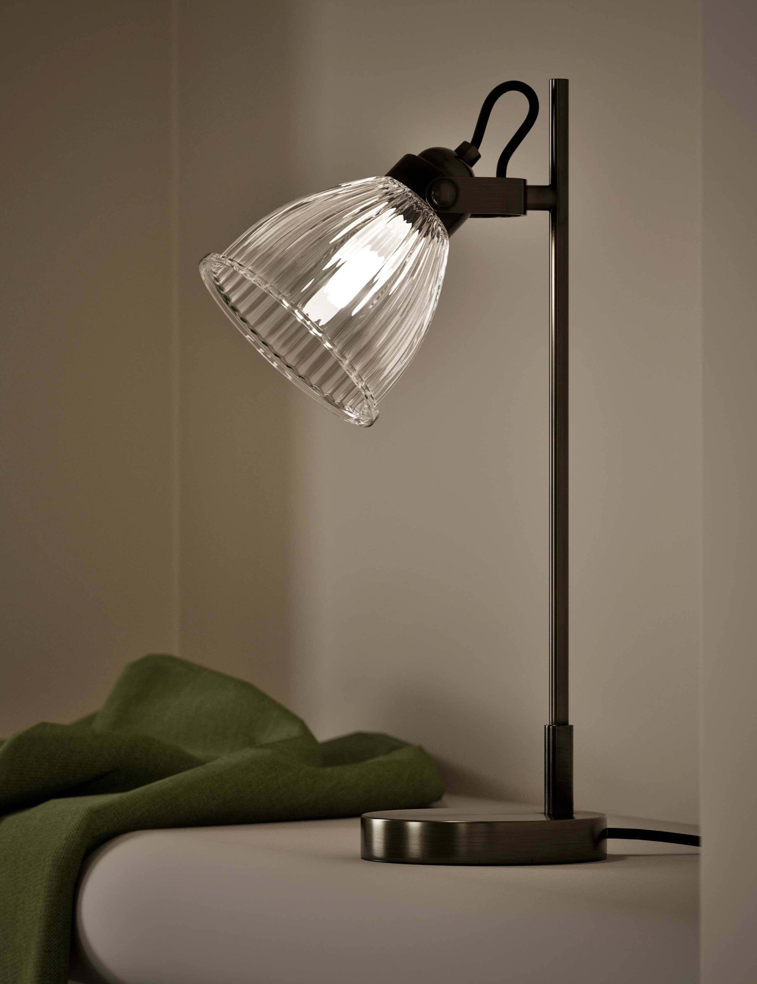 Florence Table Lamp 2 of 5