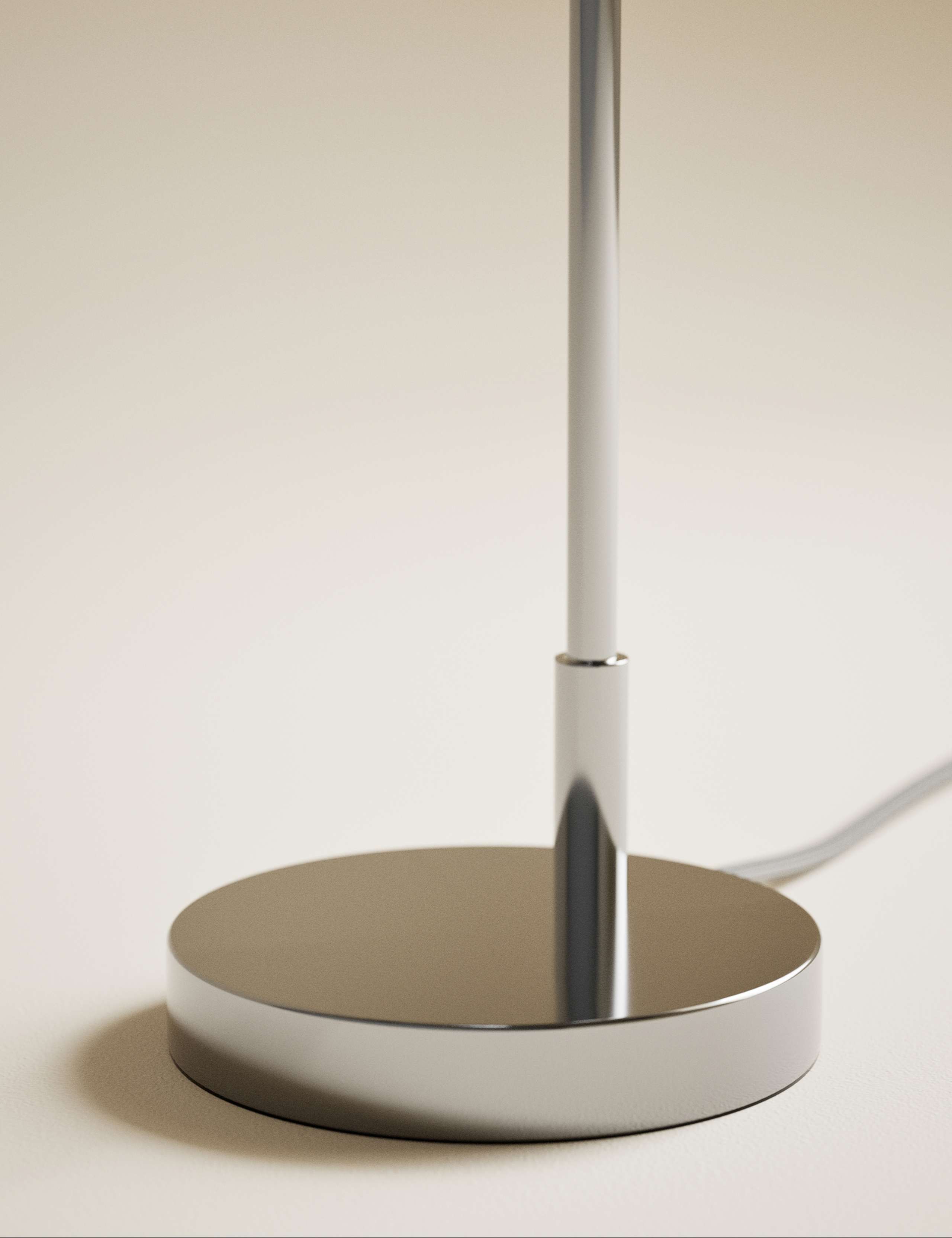 Florence Table Lamp 4 of 5
