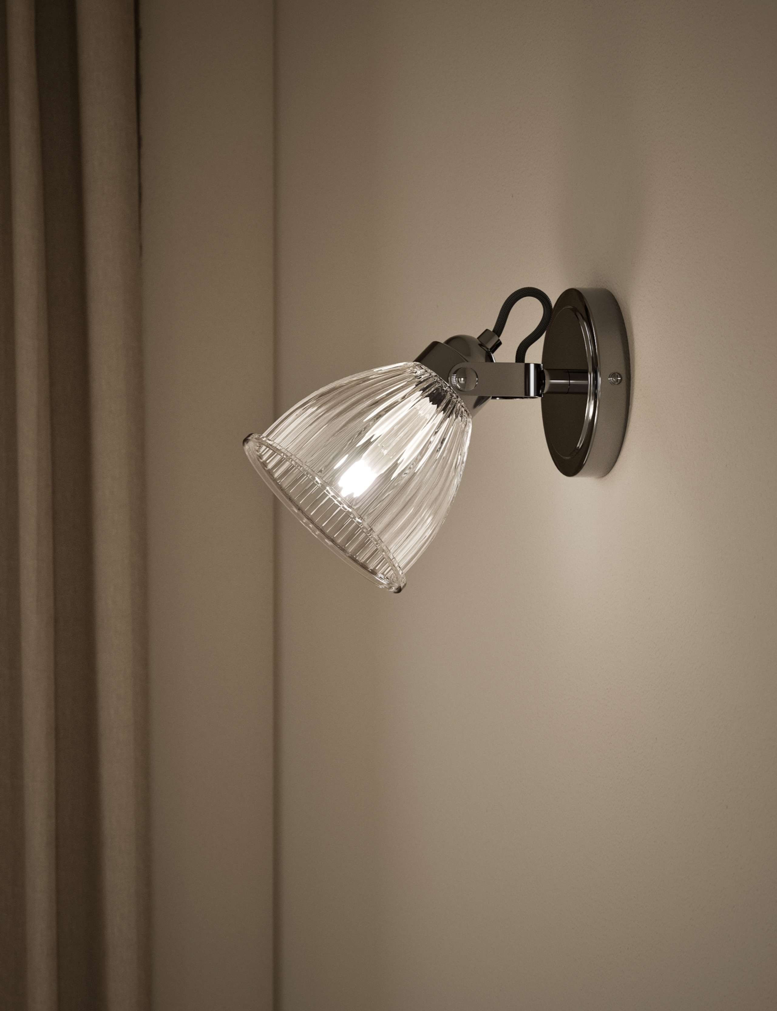 Florence Wall Light 2 of 6