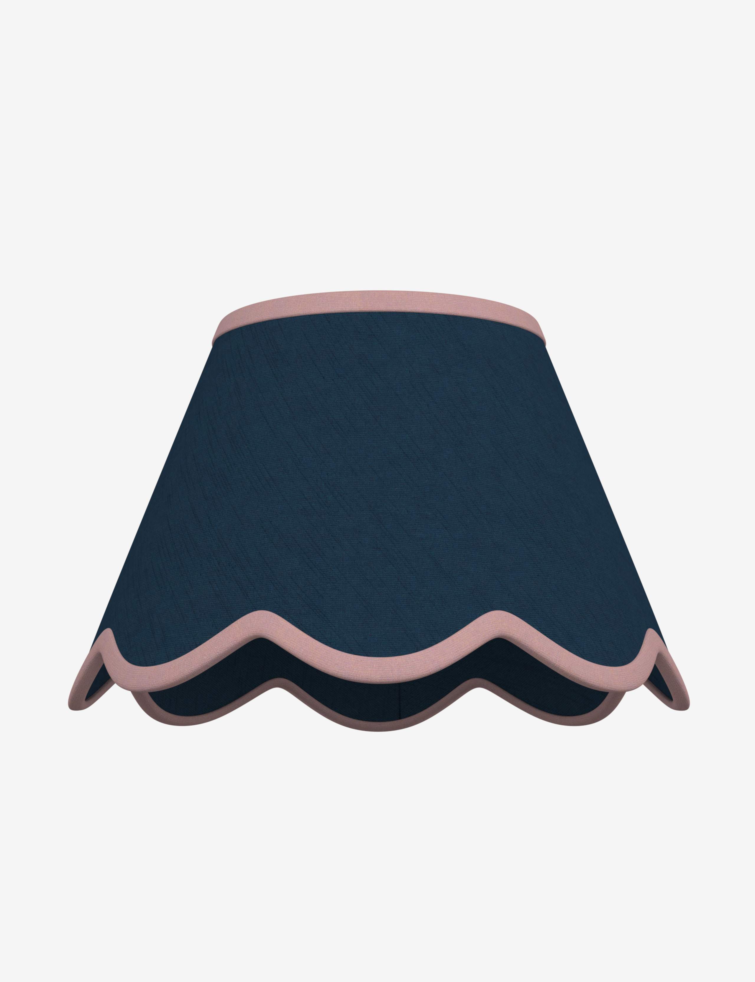 Scallop Trim Lamp Shade 1 of 3
