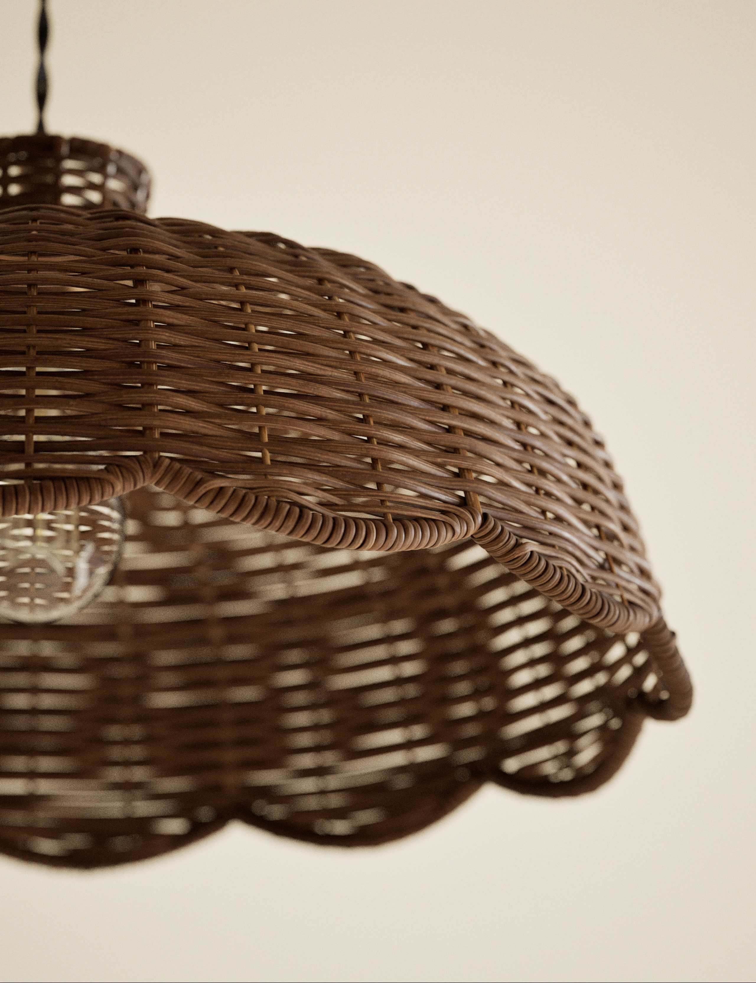 Scallop Rattan Shade 5 of 6