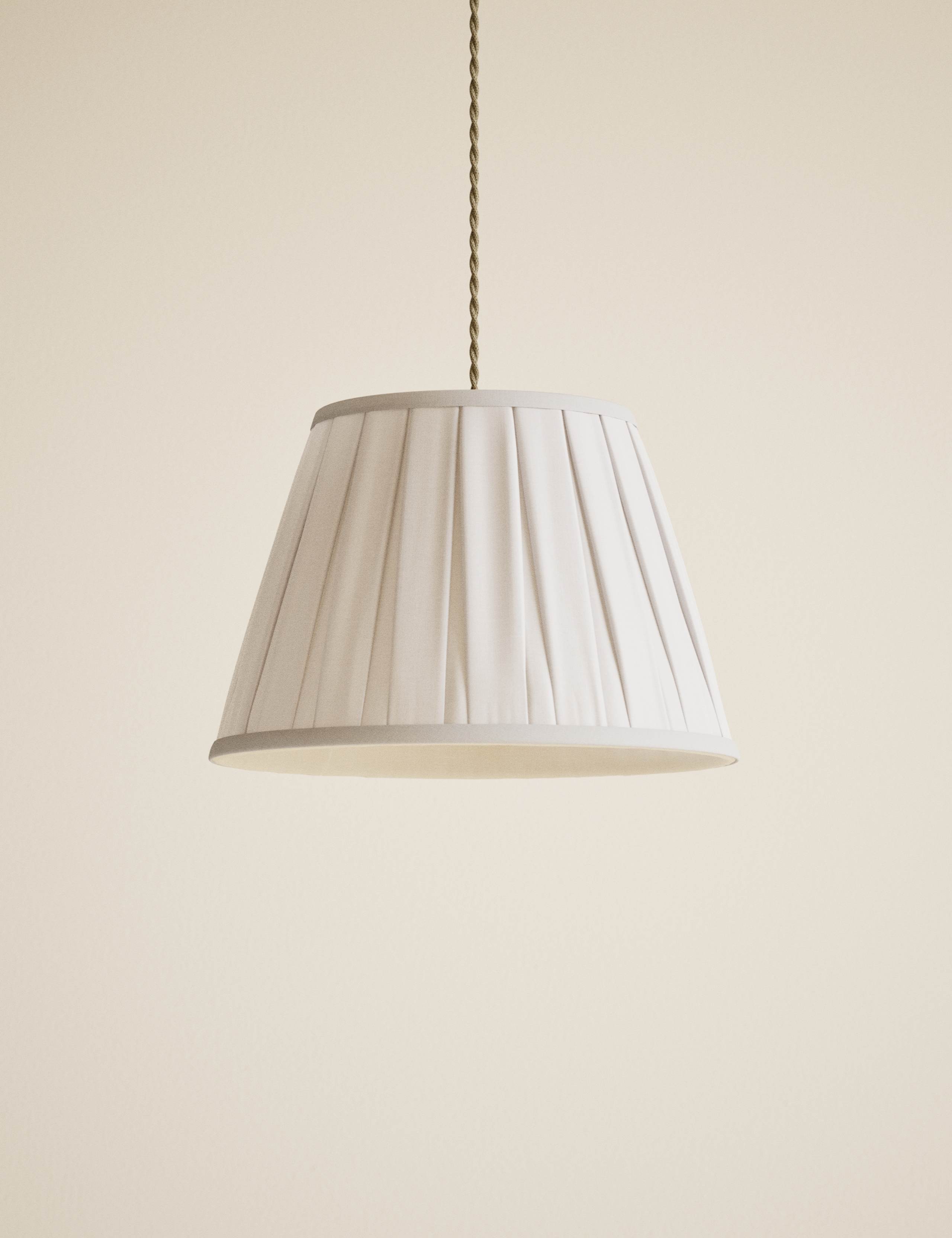 Fabric Wide Pleated Shade 1 of 3