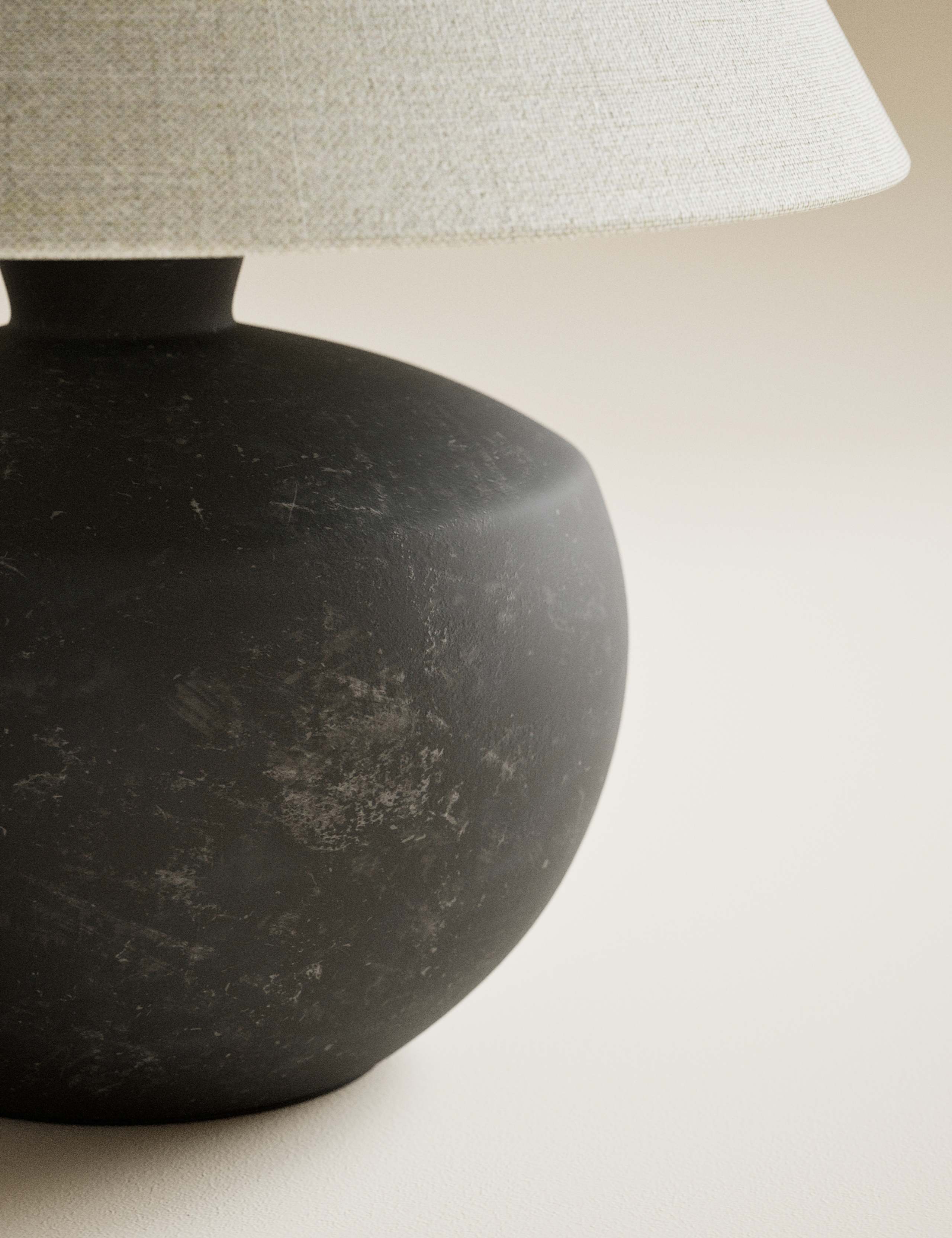 Roma Urn Table Lamp 5 of 6