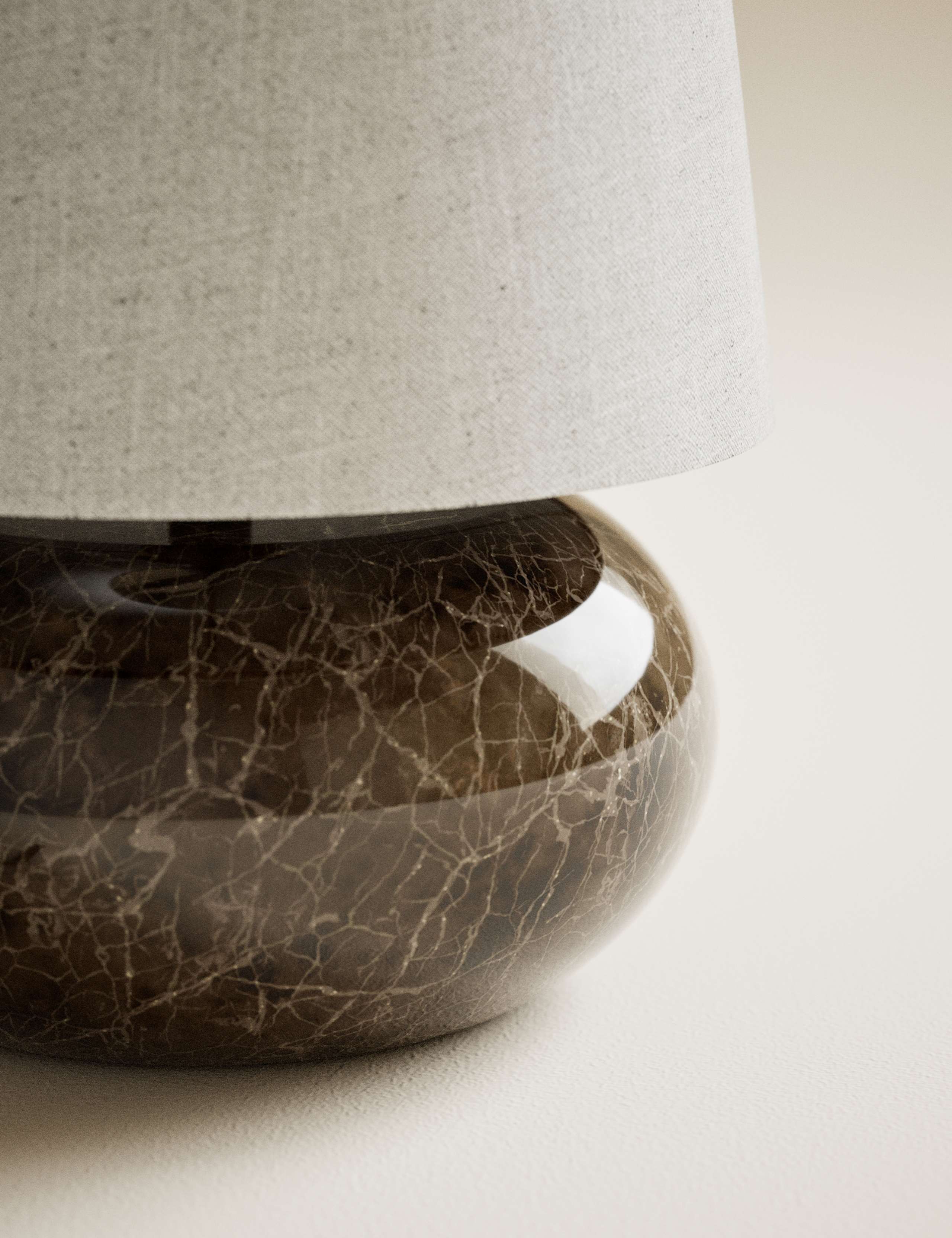 Leo Marble Table Lamp 4 of 5