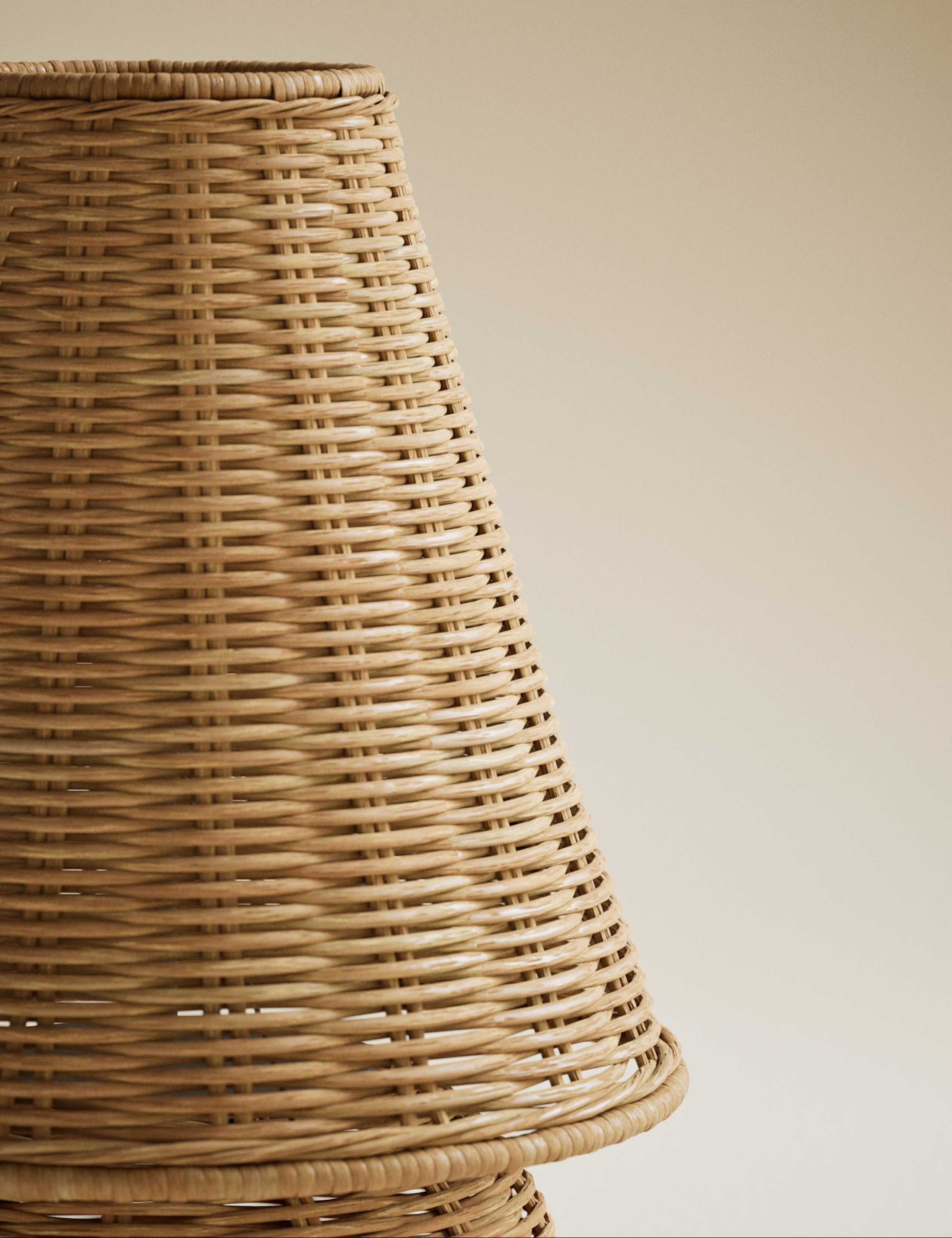 Amie Table Lamp 6 of 6