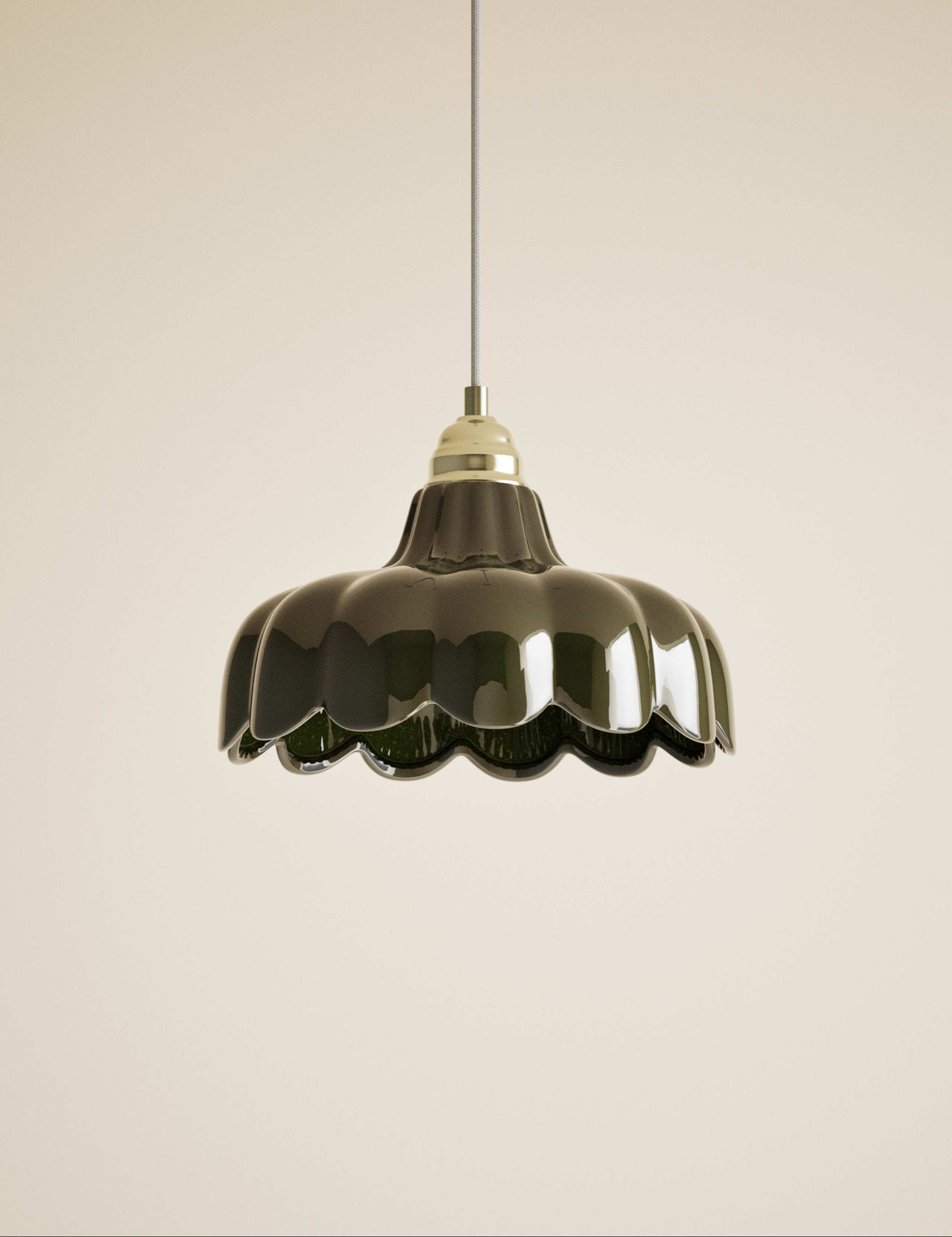Ceramic Scallop Petal Easy Fit Shade 3 of 5