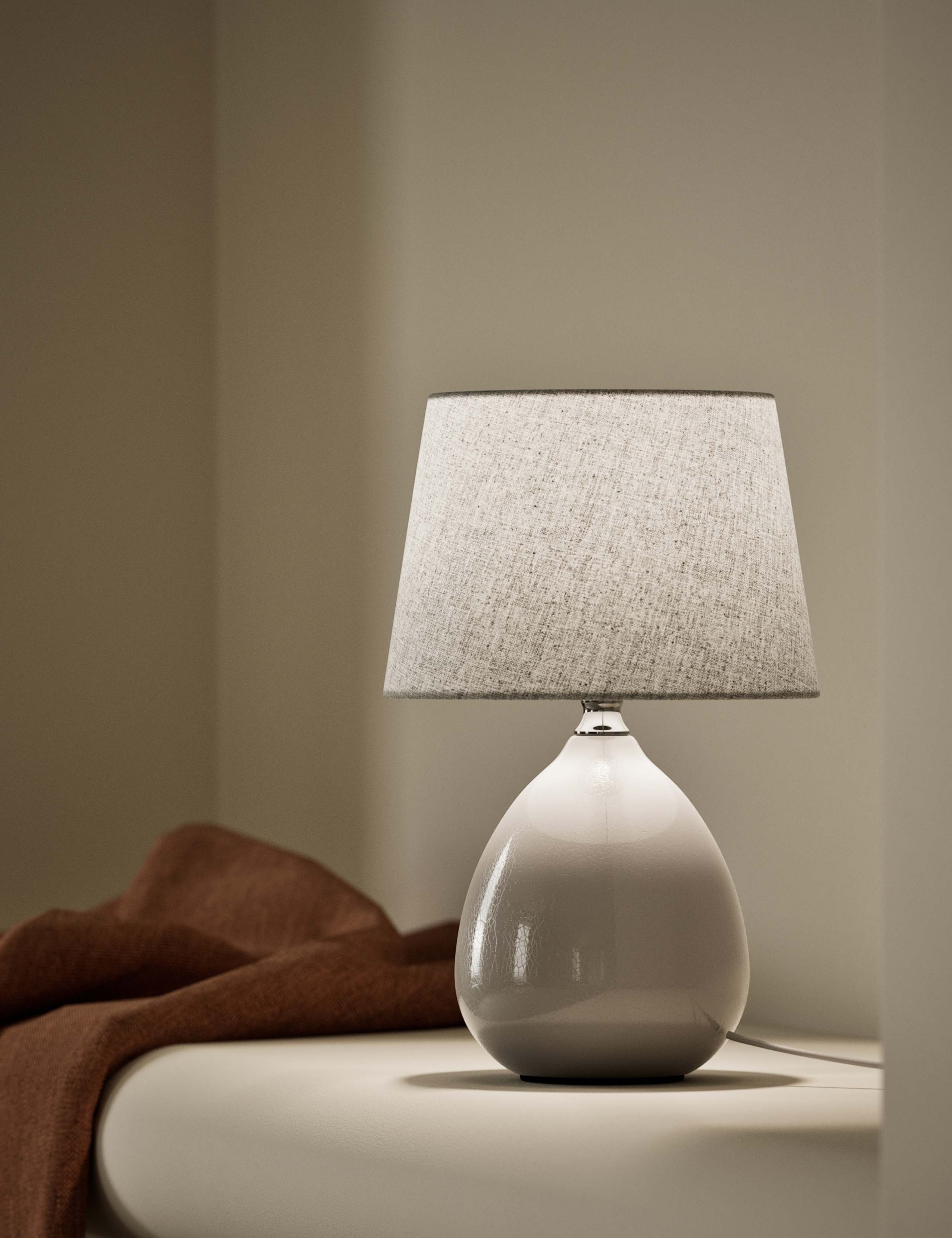Ceramic Table Lamp 2 of 5