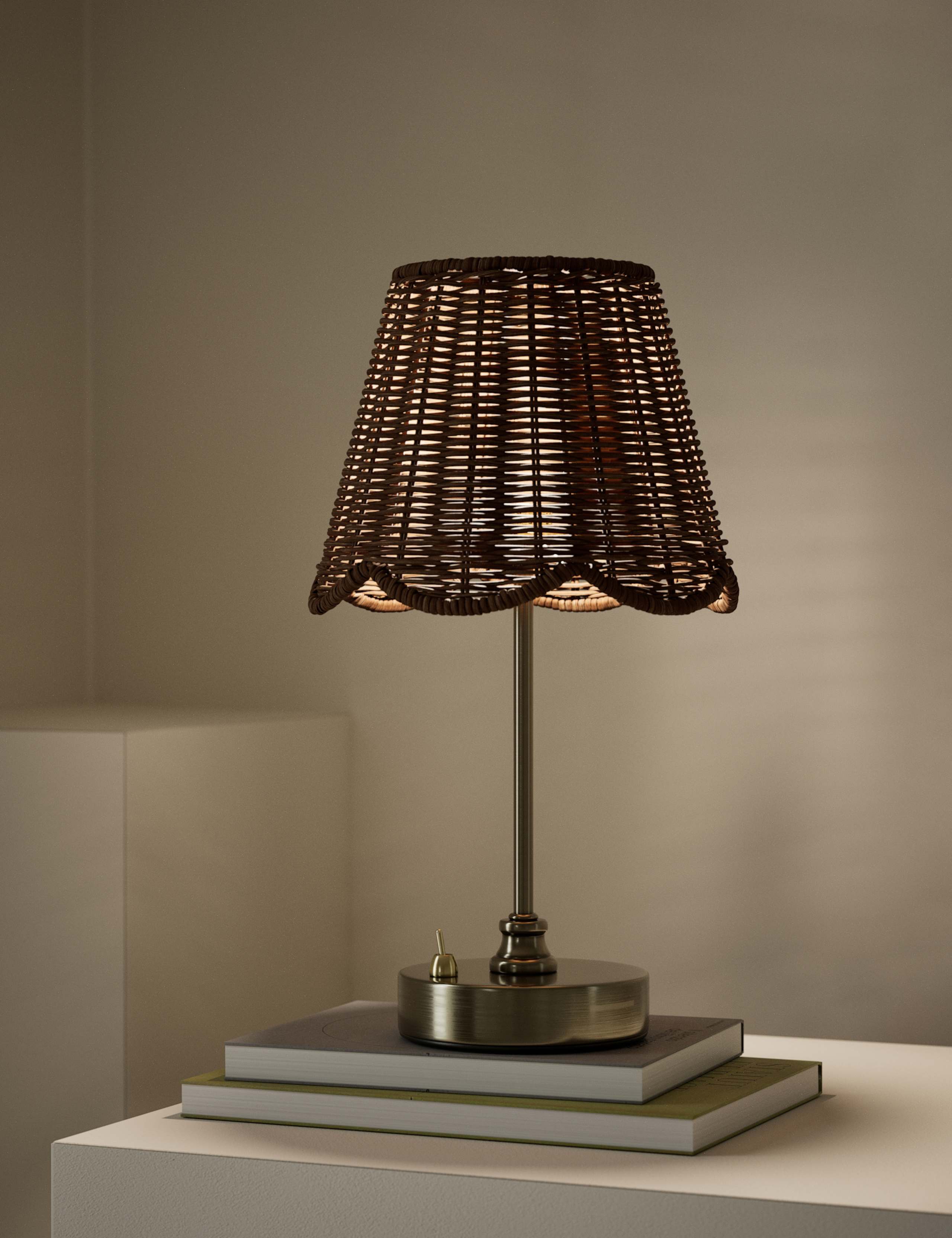 Wicker Scallop Rechargeable Table Lamp 2 of 5