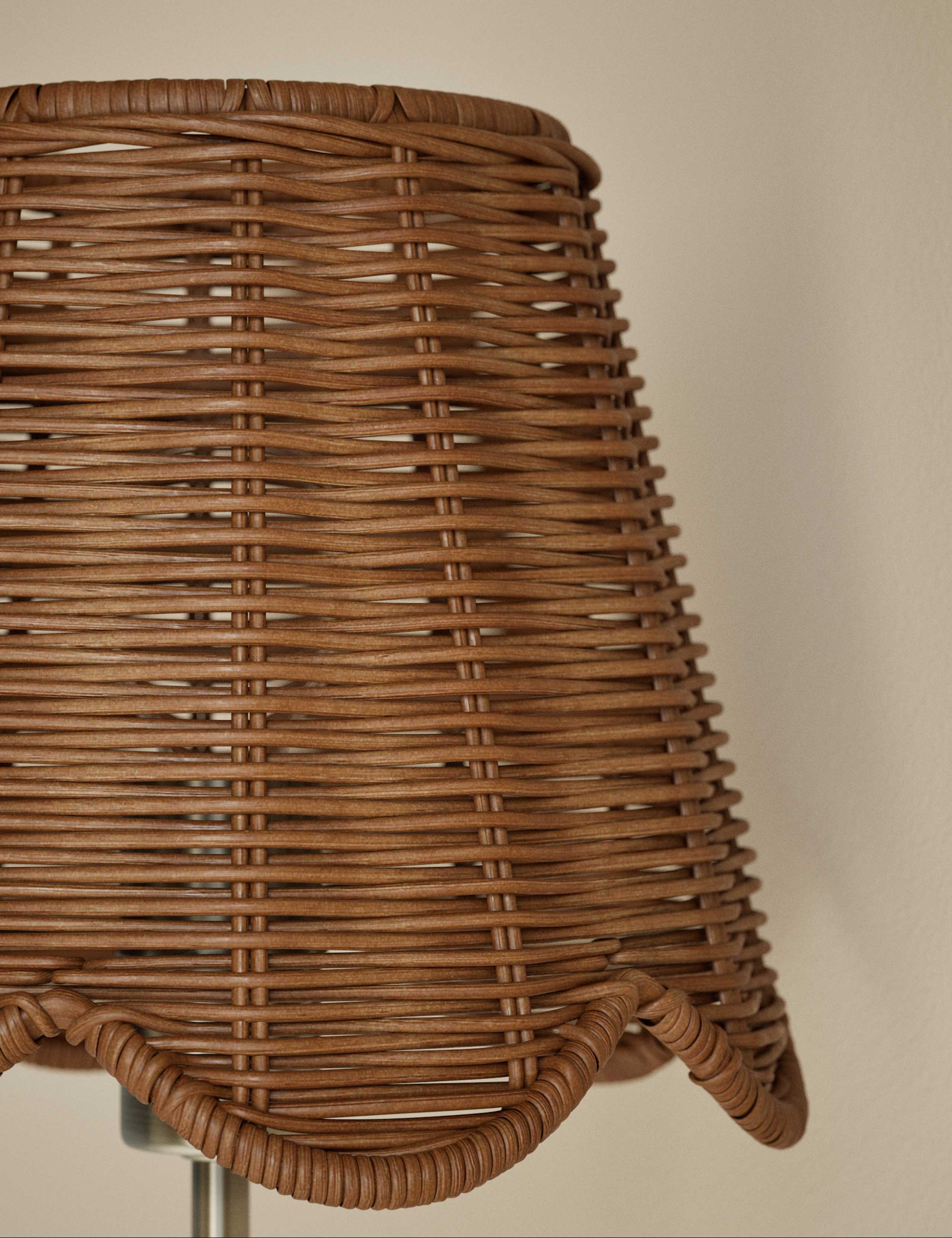 Wicker Scalloped Wall Light 5 of 5