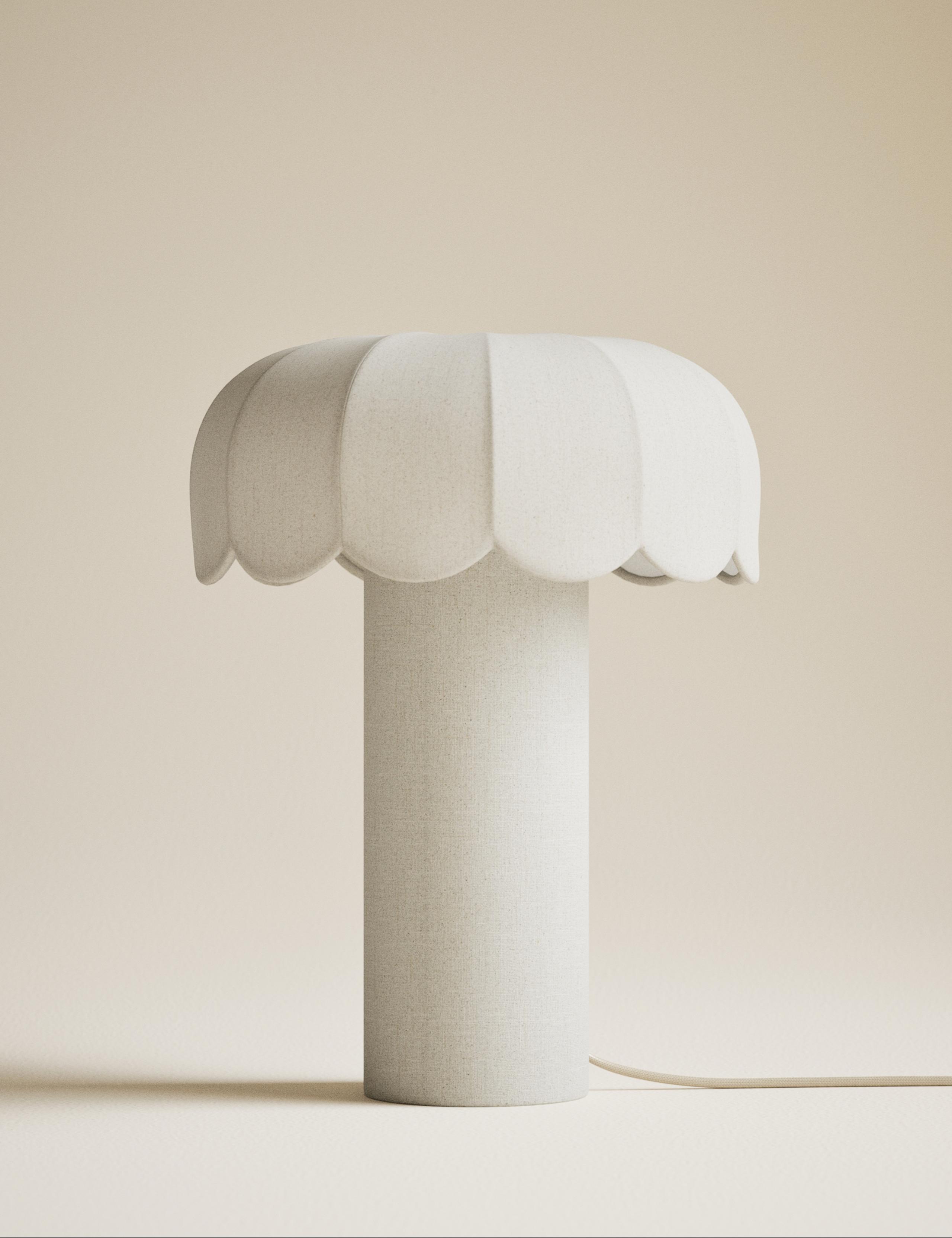 Skeletal Petal Dual Lit Table Lamp 4 of 6