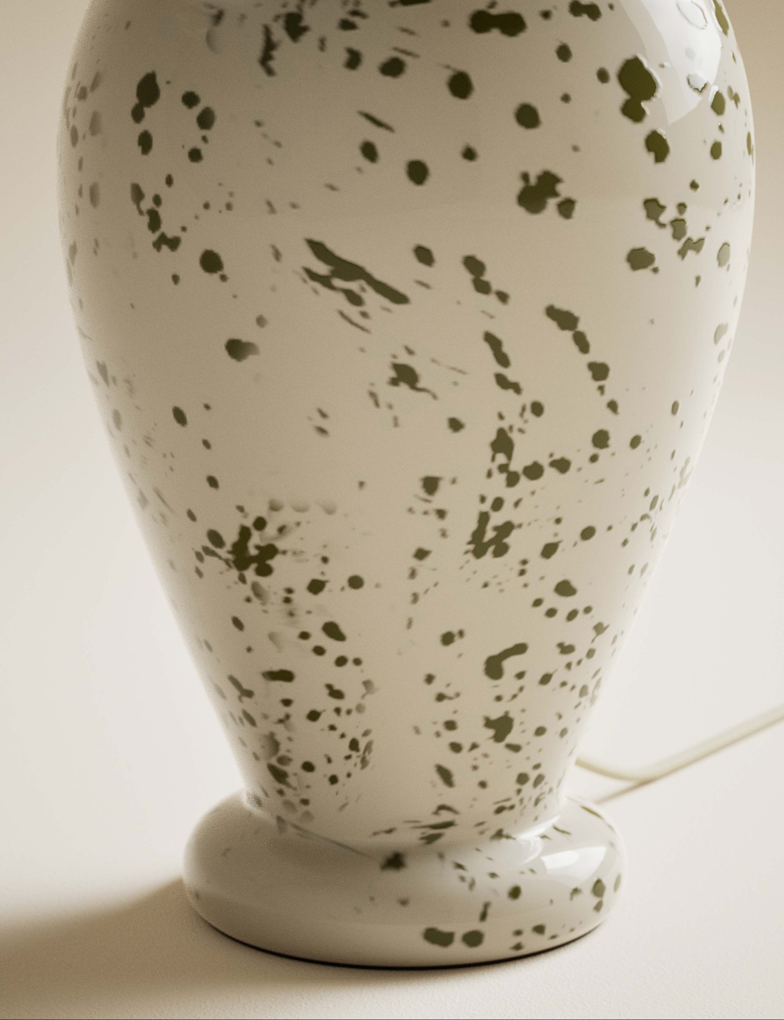 Splatter Effect Urn Table Lamp 4 of 5