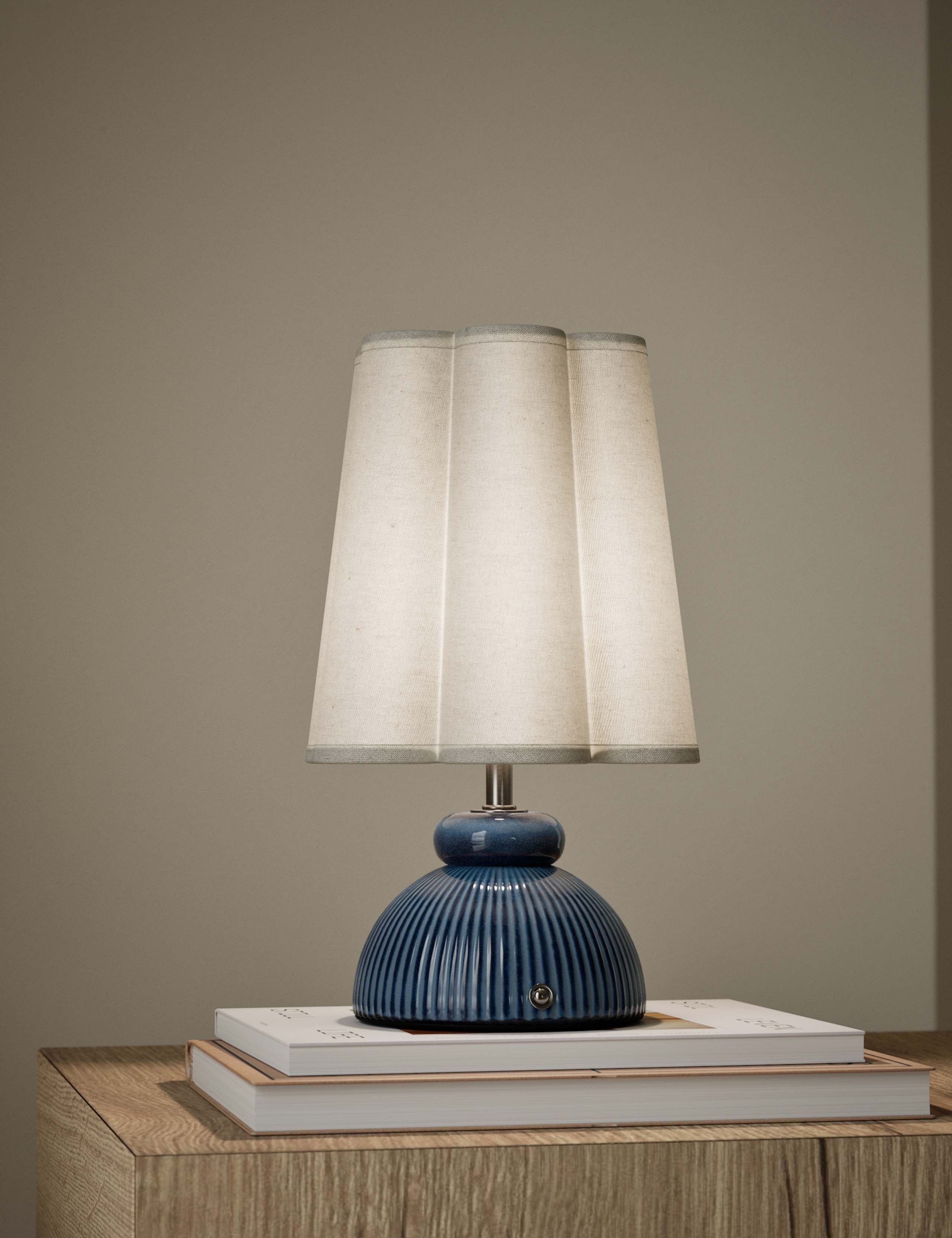 Ribbed Scallop Rechargeable Table Lamp 2 of 6