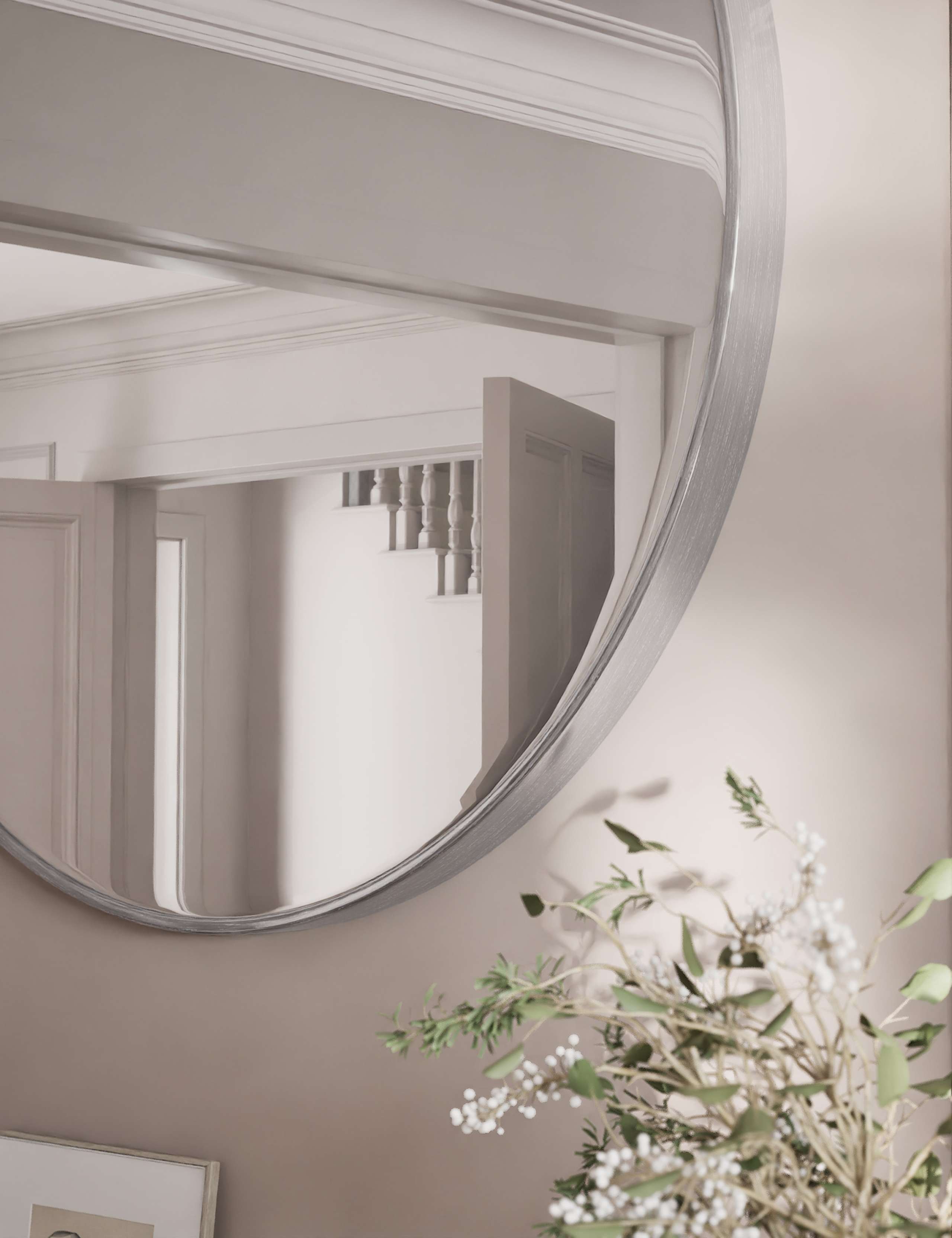 Metal Circle Wall Mirror 3 of 4