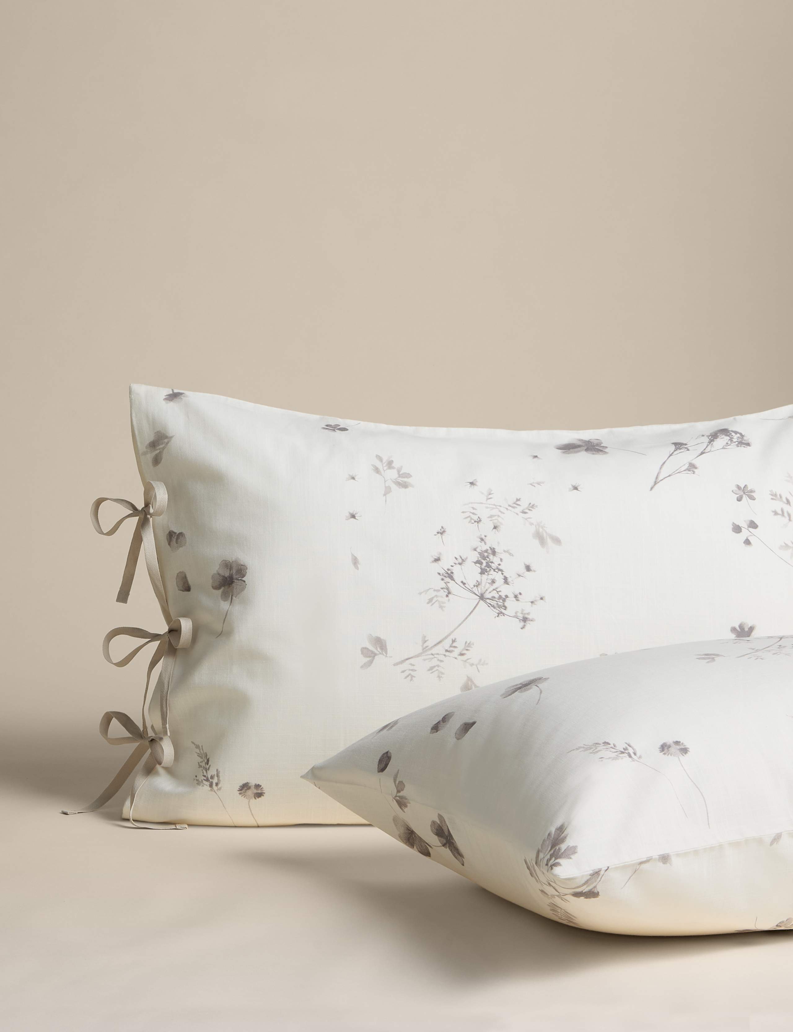 Pure Cotton Pressed Floral Print Bedding Set 3 of 5