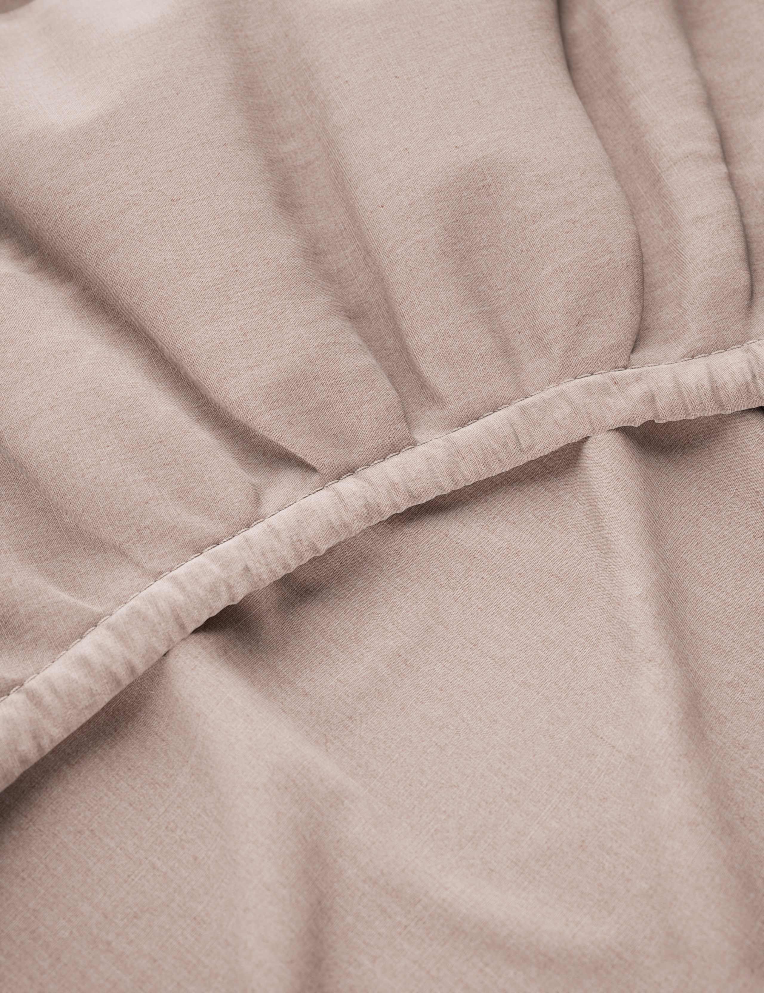 Comfortably Cool Lyocell Rich Extra Deep Fitted Sheet 2 of 2