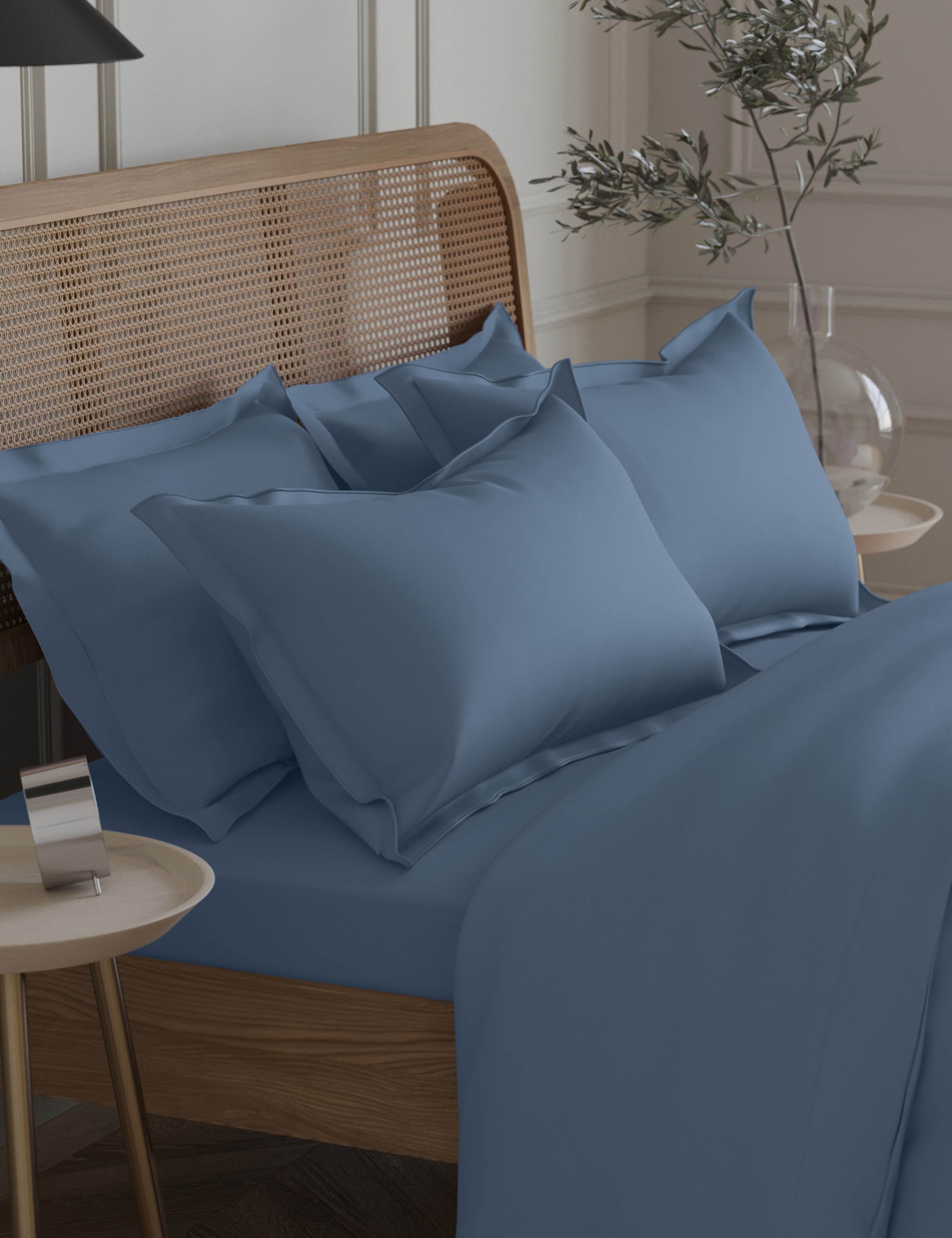 2pk Egyptian Cotton 230 Thread Count Oxford Pillowcases 1 of 3