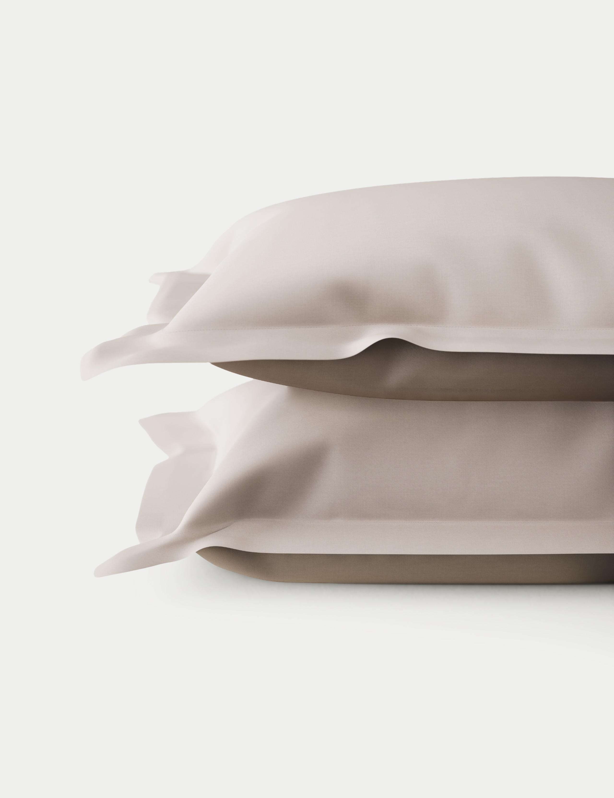 2 Pack Egyptian Cotton 230 Thread Count Oxford Pillowcases 2 of 3