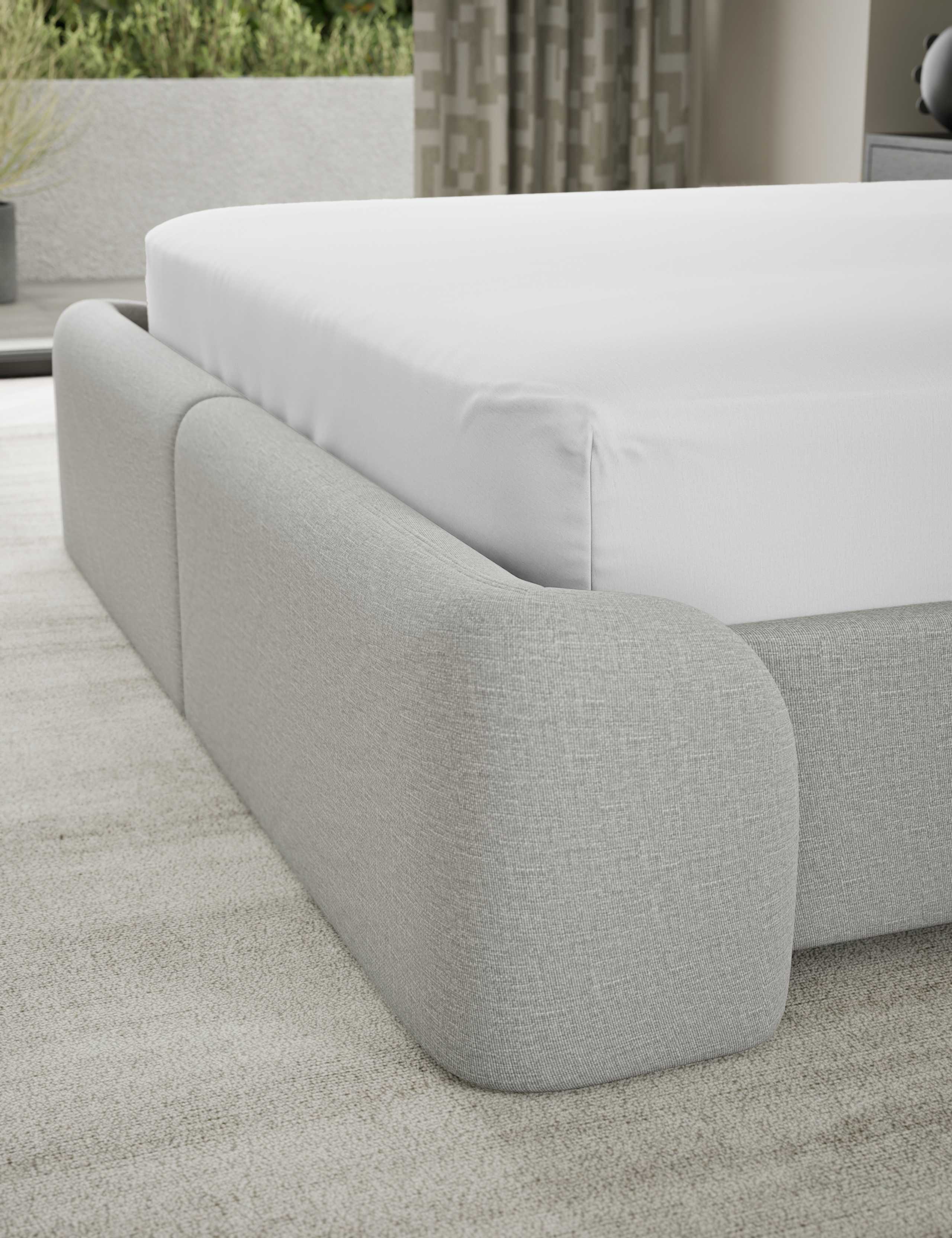 500TC Cotton Sateen Deep Fitted Sheet 3 of 3
