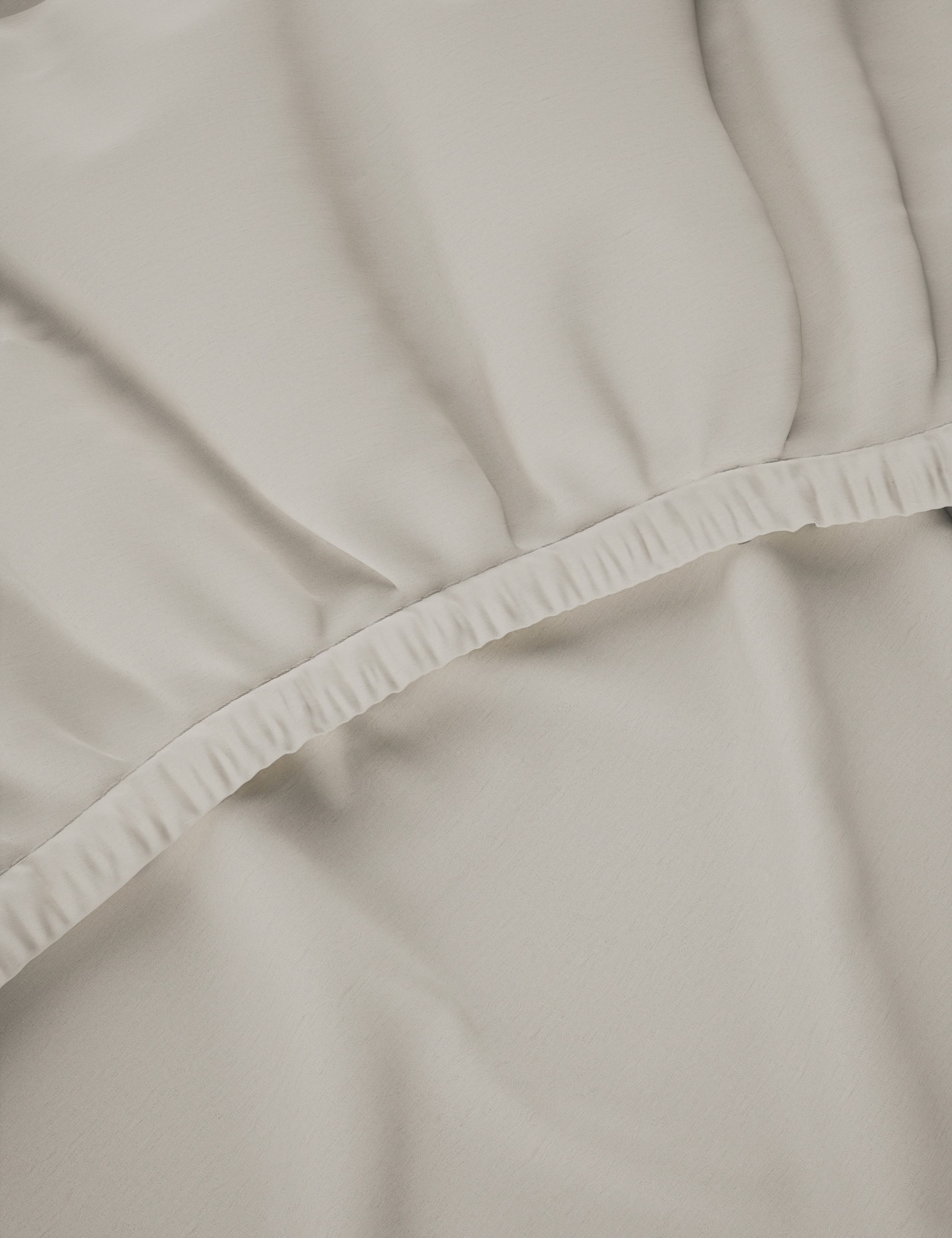 500TC Cotton Sateen Extra Deep Fitted Sheet 2 of 3