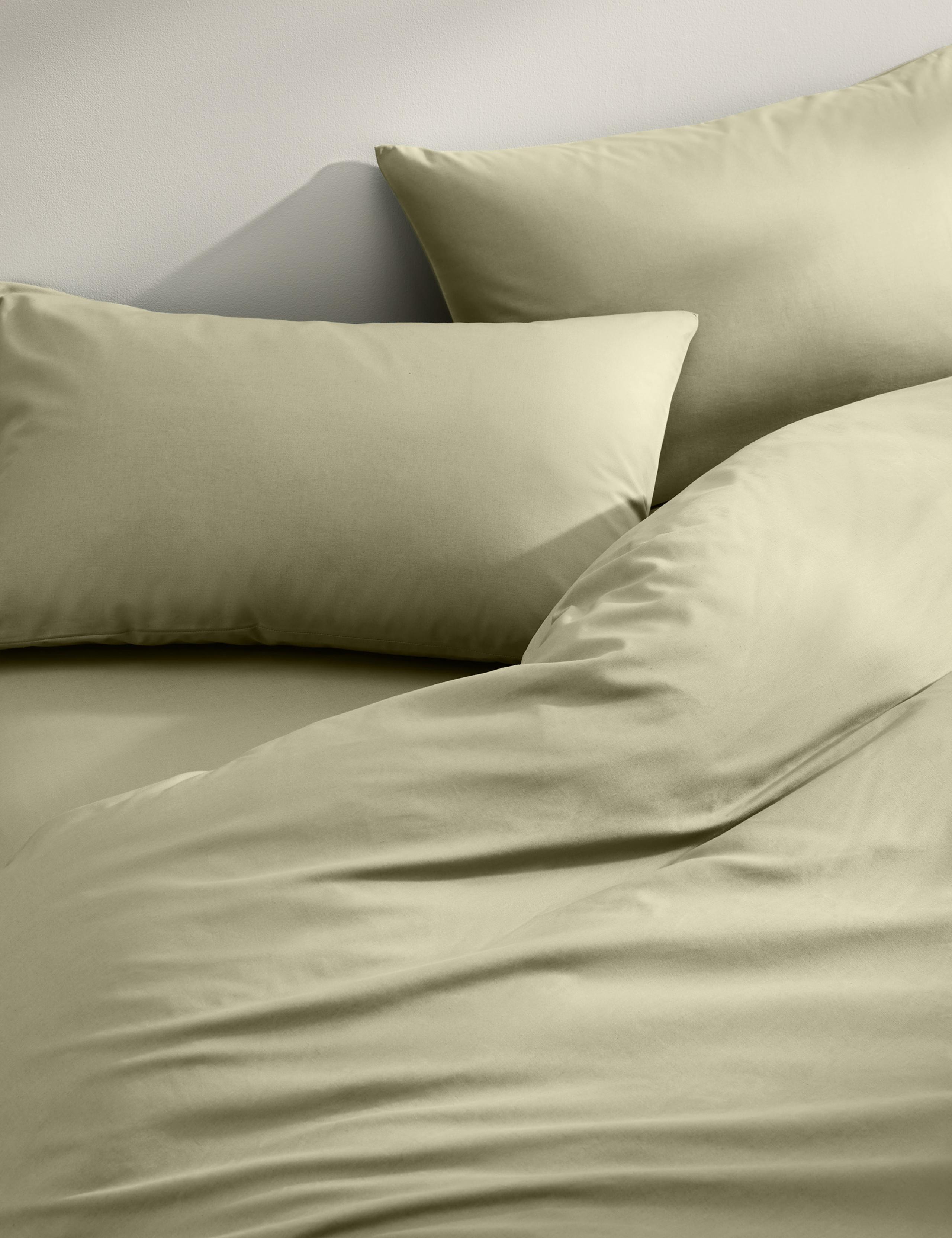 Cotton Rich Bedding Set 1 of 5