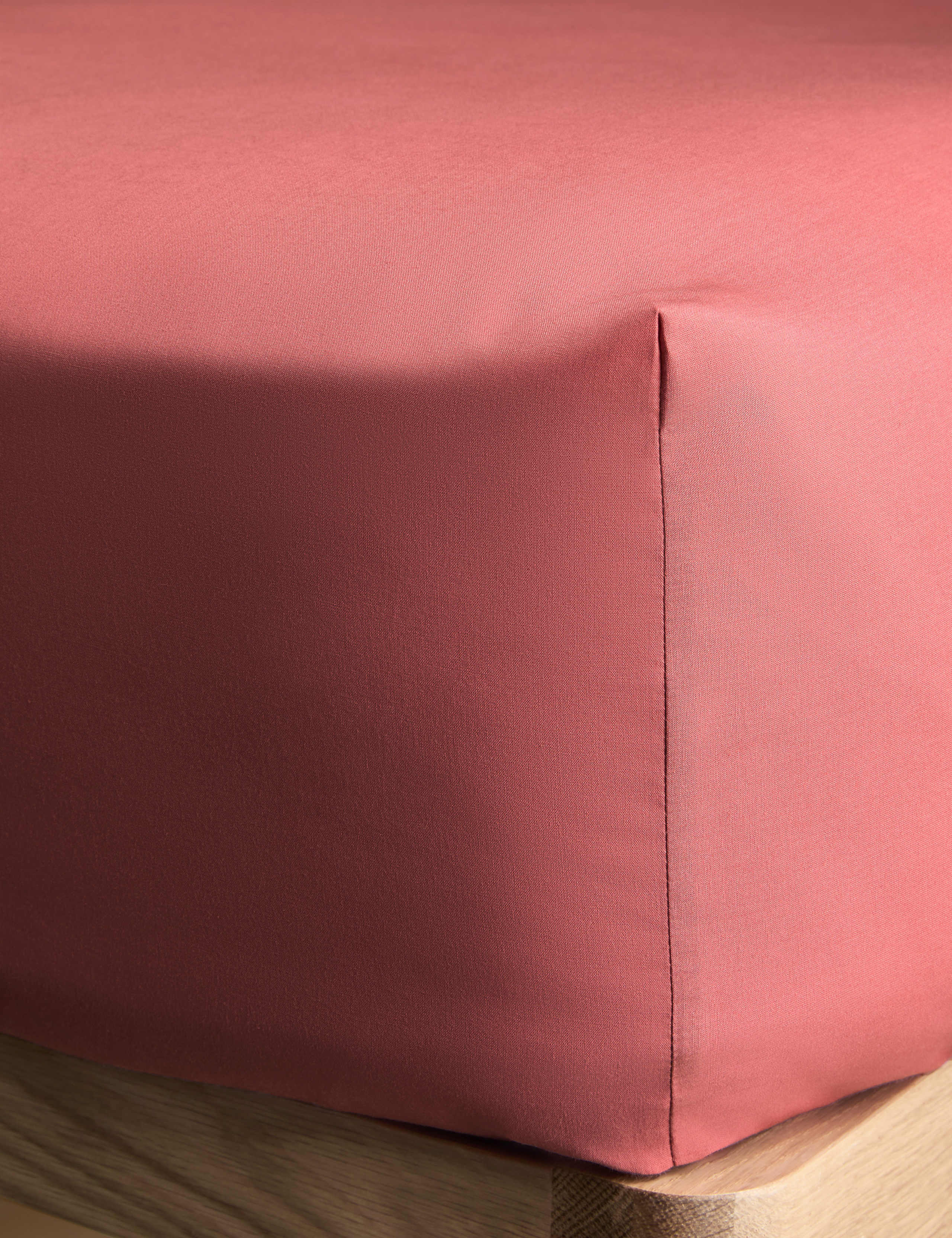 Cotton Rich Extra Deep Fitted Sheet 2 of 3