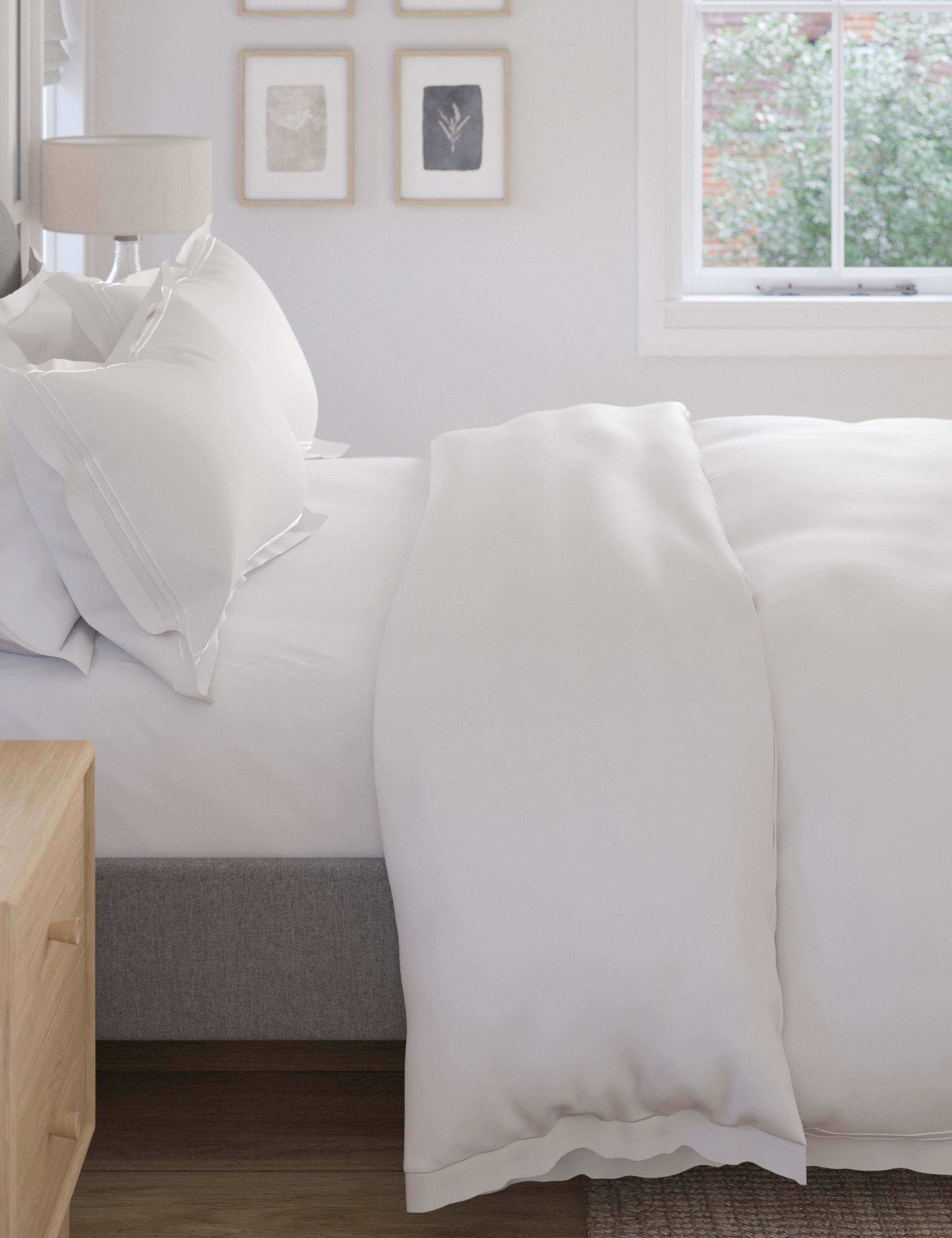 600 Thread Count Sateen Bedding Set 3 of 4