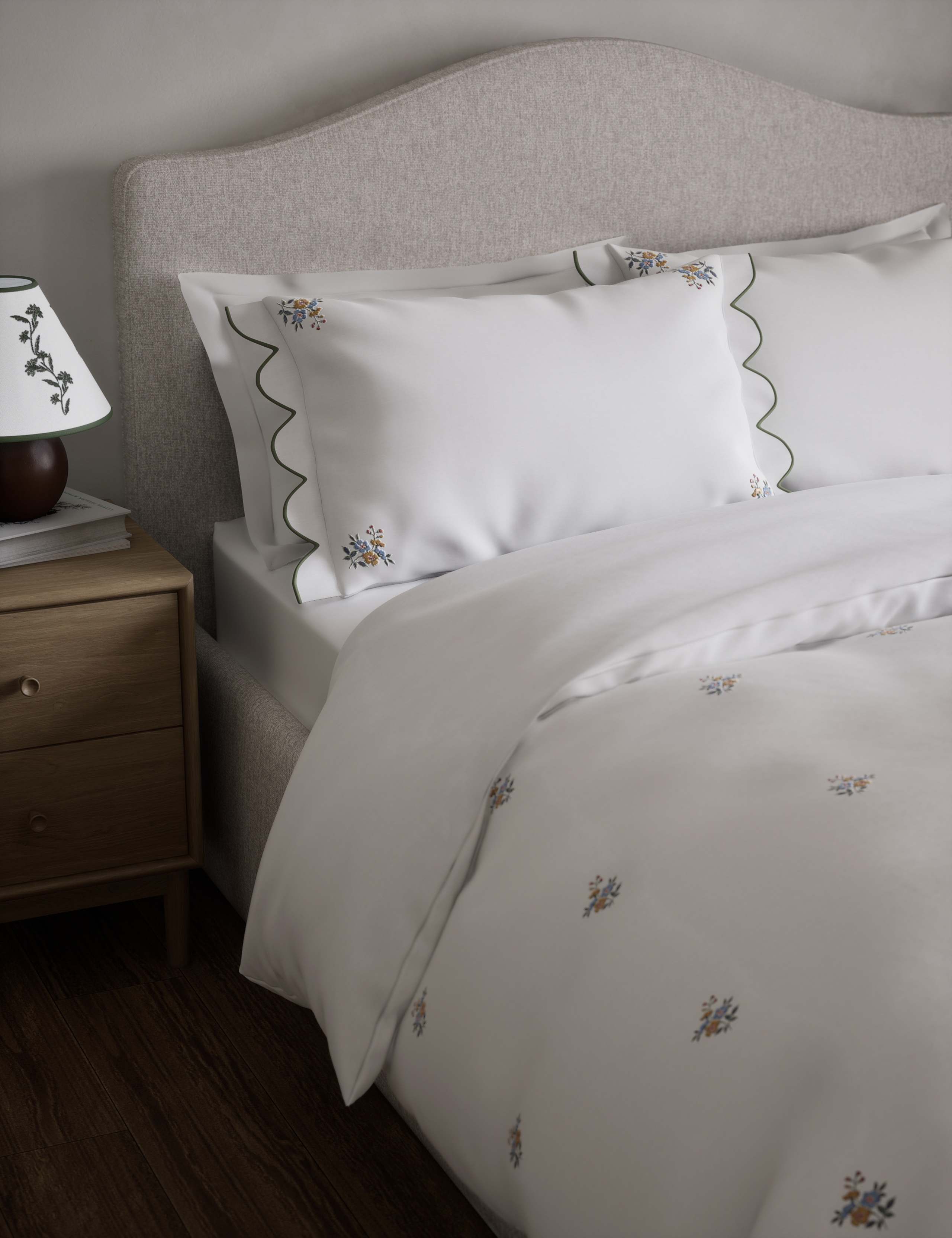 Pure Cotton Floral Embroidered Bedding Set 4 of 5