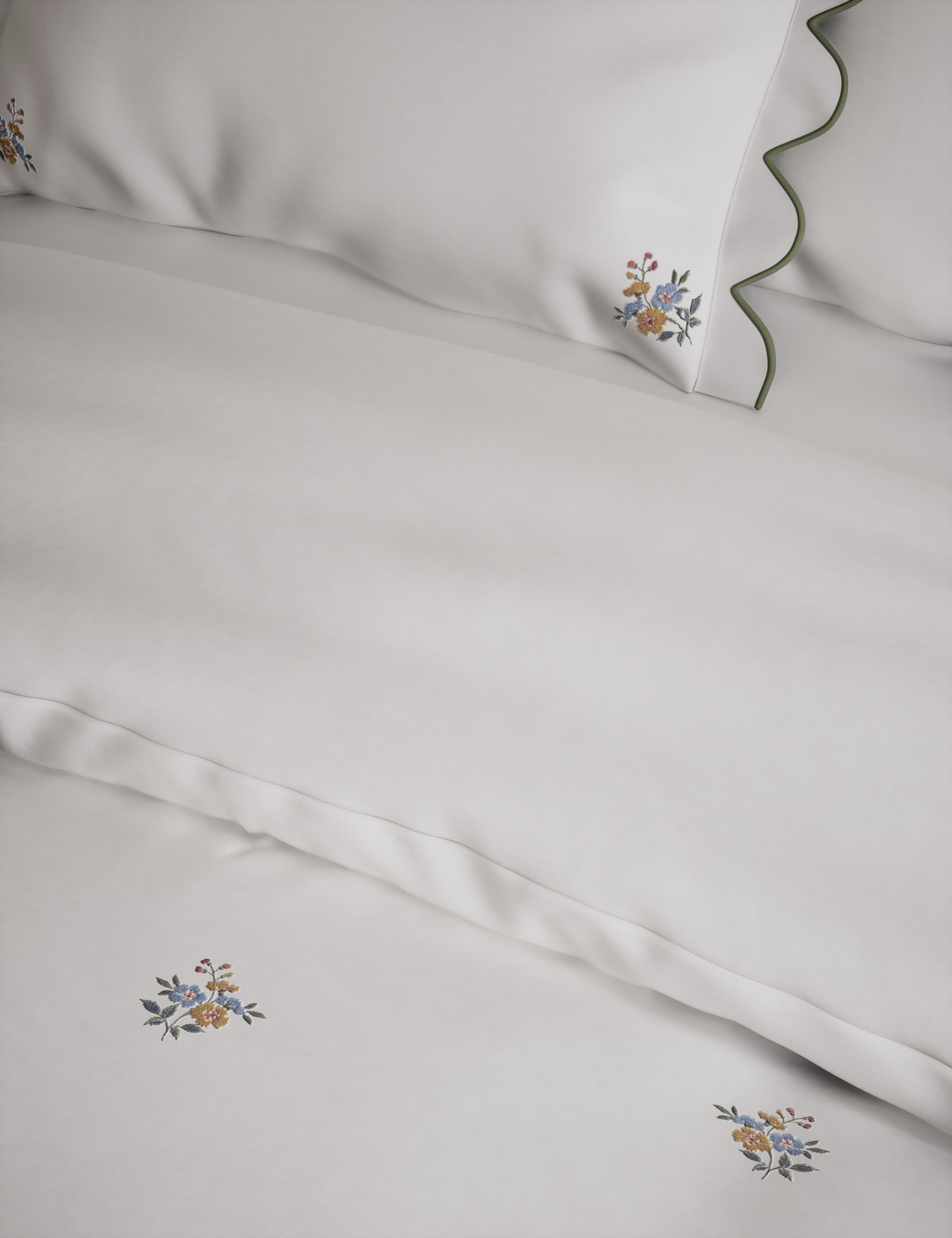 Pure Cotton Floral Embroidered Bedding Set 5 of 5