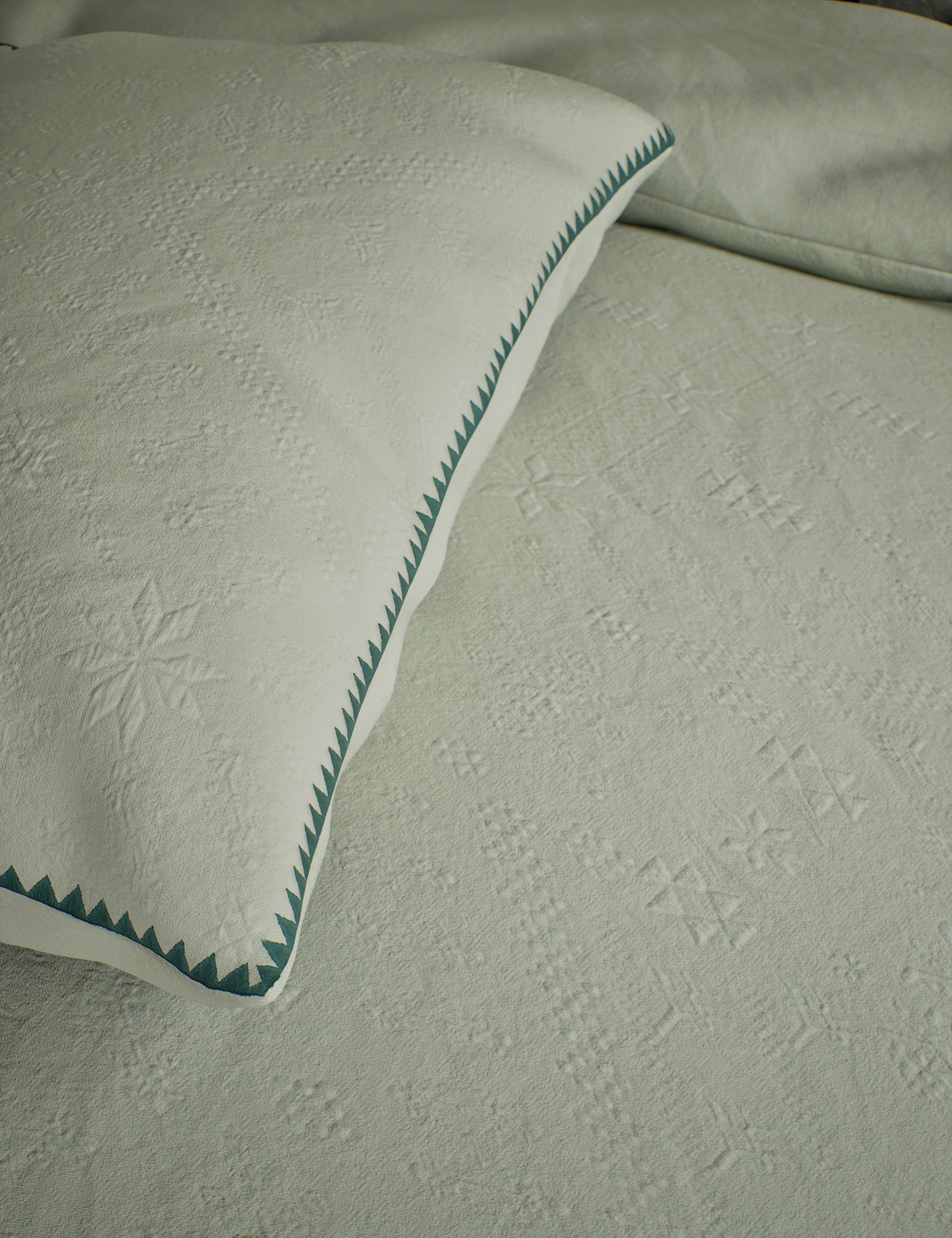 Pure Cotton Tahoe Matelasse Bedding Set 4 of 4